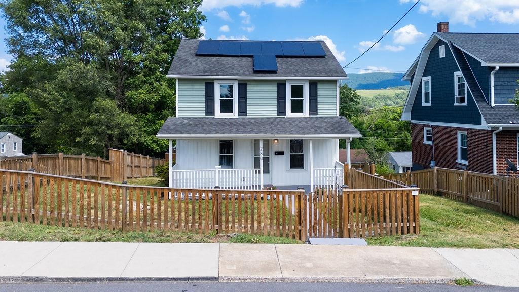 280 PORT REPUBLIC RD, WAYNESBORO, Virginia 22980, 3 Bedrooms Bedrooms, ,1 BathroomBathrooms,Residential,280 PORT REPUBLIC RD,678979 MLS # 678979