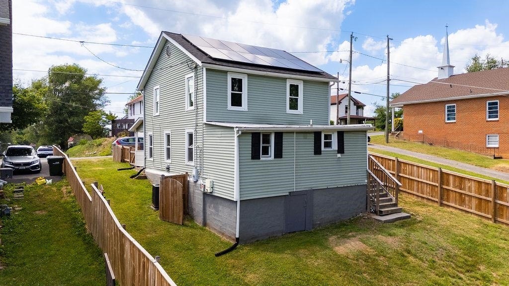 280 PORT REPUBLIC RD, WAYNESBORO, Virginia 22980, 3 Bedrooms Bedrooms, ,1 BathroomBathrooms,Residential,280 PORT REPUBLIC RD,678979 MLS # 678979
