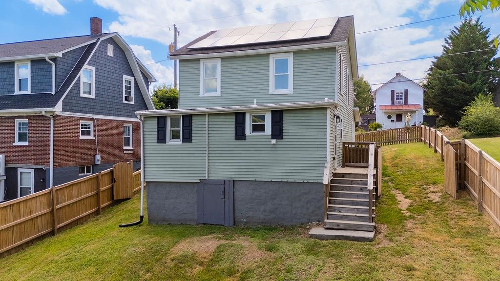 280 PORT REPUBLIC RD, WAYNESBORO, Virginia 22980, 3 Bedrooms Bedrooms, ,1 BathroomBathrooms,Residential,280 PORT REPUBLIC RD,678979 MLS # 678979