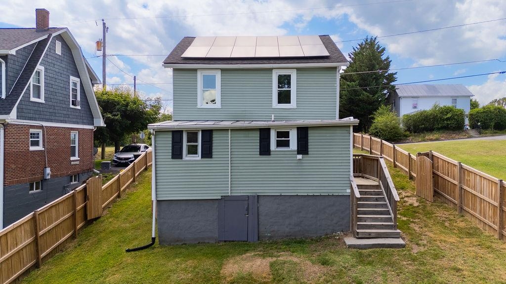280 PORT REPUBLIC RD, WAYNESBORO, Virginia 22980, 3 Bedrooms Bedrooms, ,1 BathroomBathrooms,Residential,280 PORT REPUBLIC RD,678979 MLS # 678979