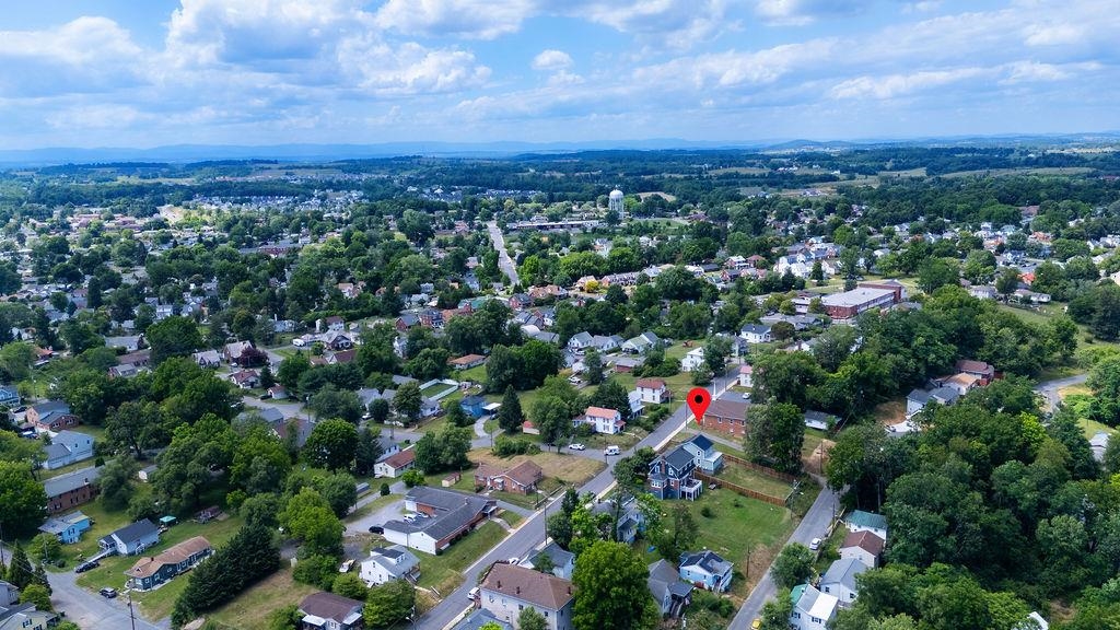 280 PORT REPUBLIC RD, WAYNESBORO, Virginia 22980, 3 Bedrooms Bedrooms, ,1 BathroomBathrooms,Residential,280 PORT REPUBLIC RD,678979 MLS # 678979