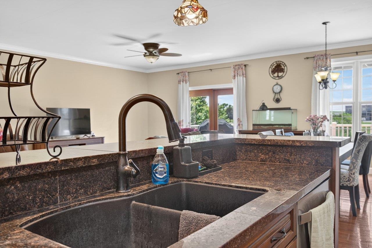 301 BARTLEY ST, DAYTON, Virginia 22821, 5 Bedrooms Bedrooms, ,3 BathroomsBathrooms,Residential,5 BEDROOM, 3 BATH ONE-LEVEL HOME W/ FULL WALK-OUT ,301 BARTLEY ST,678980 MLS # 678980