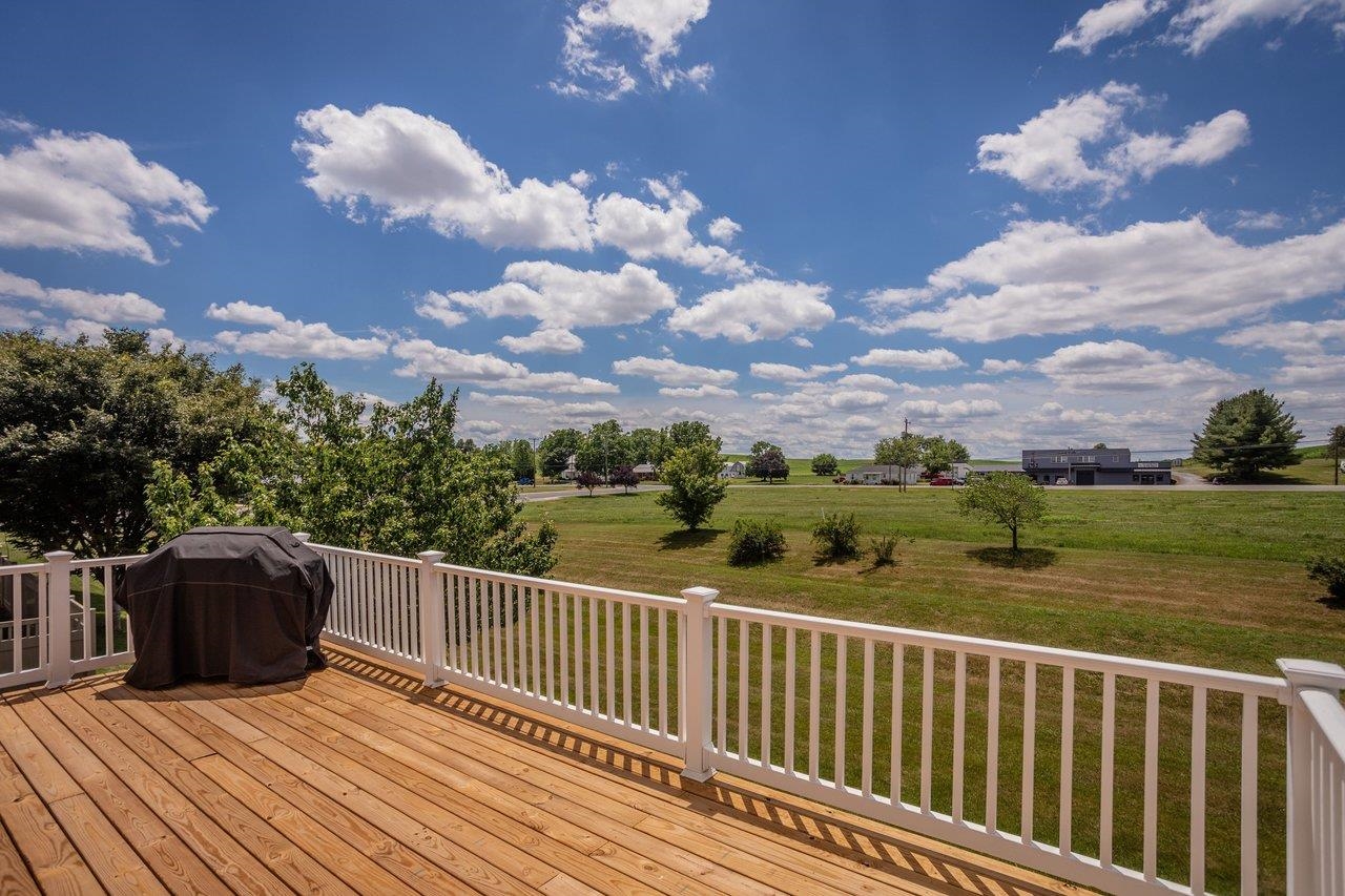 301 BARTLEY ST, DAYTON, Virginia 22821, 5 Bedrooms Bedrooms, ,3 BathroomsBathrooms,Residential,5 BEDROOM, 3 BATH ONE-LEVEL HOME W/ FULL WALK-OUT ,301 BARTLEY ST,678980 MLS # 678980