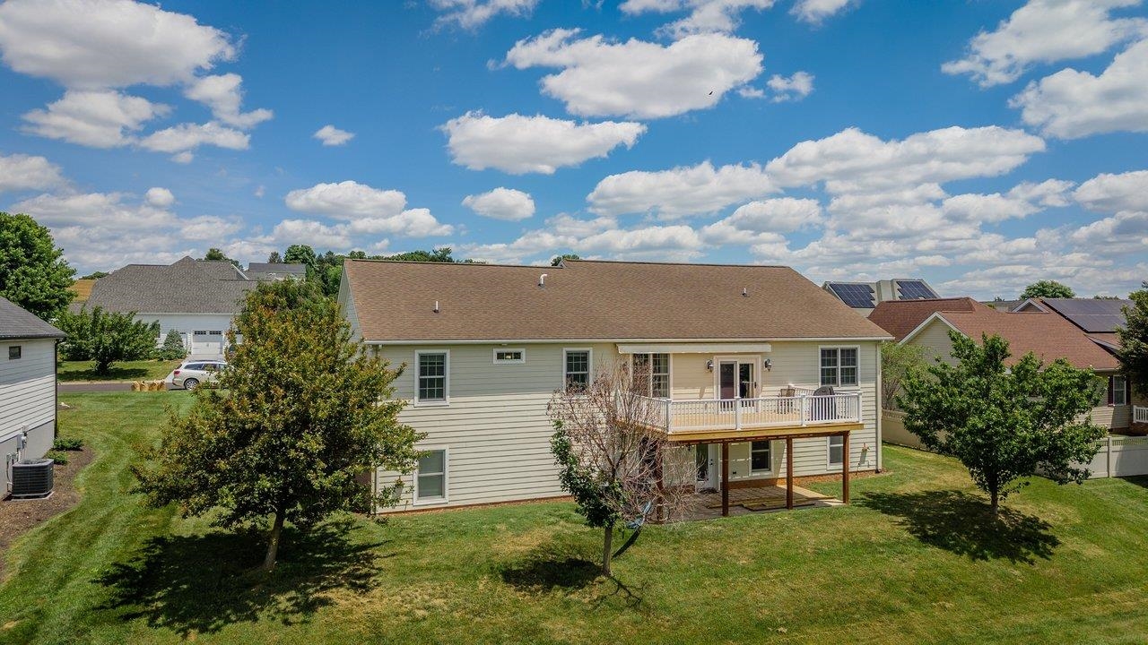 301 BARTLEY ST, DAYTON, Virginia 22821, 5 Bedrooms Bedrooms, ,3 BathroomsBathrooms,Residential,5 BEDROOM, 3 BATH ONE-LEVEL HOME W/ FULL WALK-OUT ,301 BARTLEY ST,678980 MLS # 678980