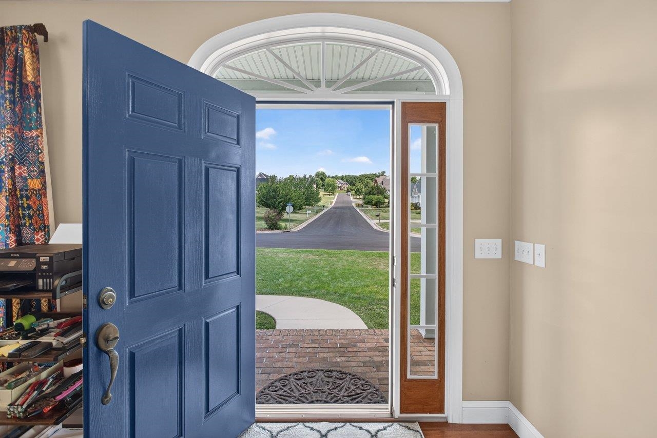 301 BARTLEY ST, DAYTON, Virginia 22821, 5 Bedrooms Bedrooms, ,3 BathroomsBathrooms,Residential,5 BEDROOM, 3 BATH ONE-LEVEL HOME W/ FULL WALK-OUT ,301 BARTLEY ST,678980 MLS # 678980