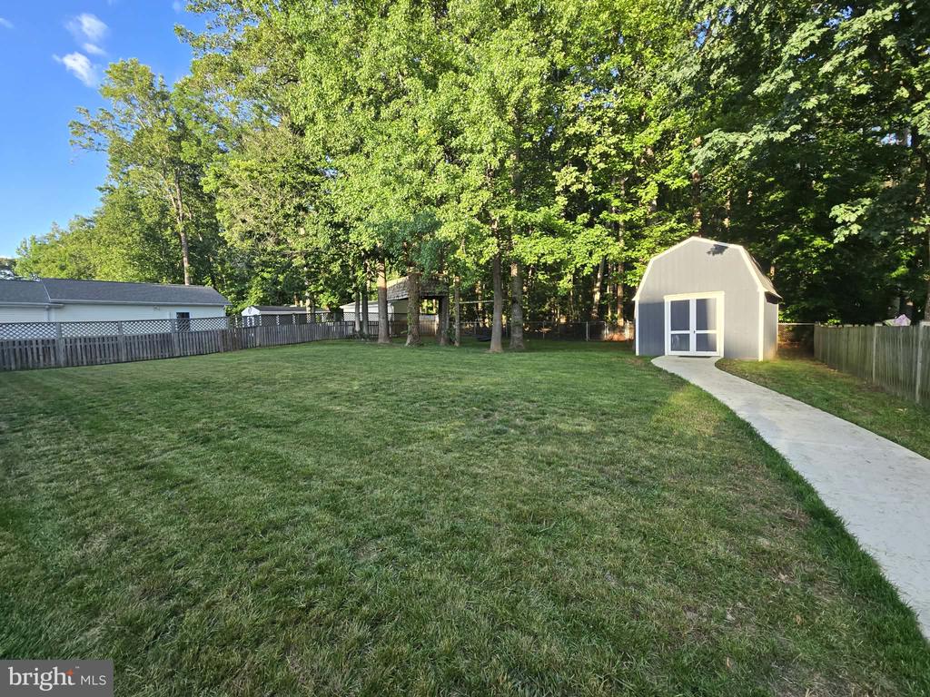 7307 MIDDLETON DR, FREDERICKSBURG, Virginia 22407, 4 Bedrooms Bedrooms, ,2 BathroomsBathrooms,Residential,7307 MIDDLETON DR,VASP2042382 MLS # VASP2042382