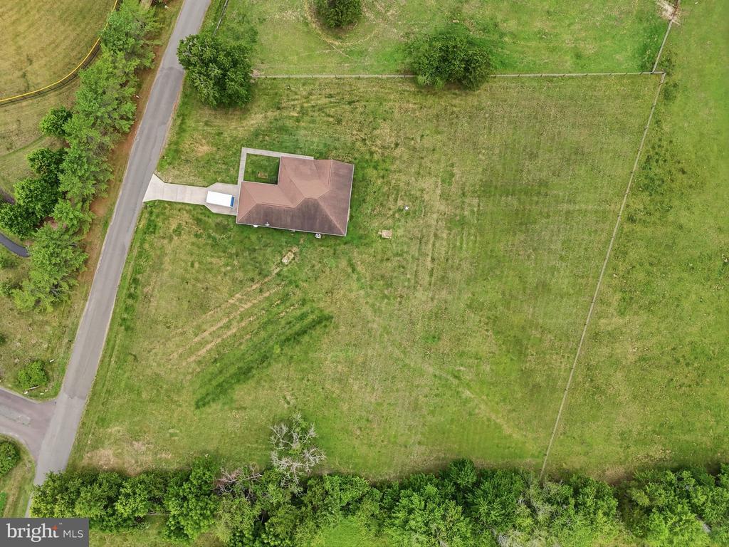 3472 ROCK RUN RD, GOLDVEIN, Virginia 22720, 3 Bedrooms Bedrooms, ,2 BathroomsBathrooms,Residential,3472 ROCK RUN RD,VAFQ2022650 MLS # VAFQ2022650