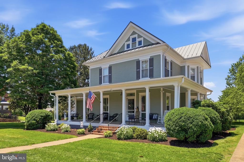 406 MACOY AVE, CULPEPER, Virginia 22701, 6 Bedrooms Bedrooms, ,3 BathroomsBathrooms,Residential,406 MACOY AVE,VACU2014164 MLS # VACU2014164 406 MACOY AVE, CULPEPER, Virginia 22701, 6 Bedrooms Bedrooms, ,3 BathroomsBathrooms,Residential,406 MACOY AVE,VACU2014164 MLS # VACU2014164