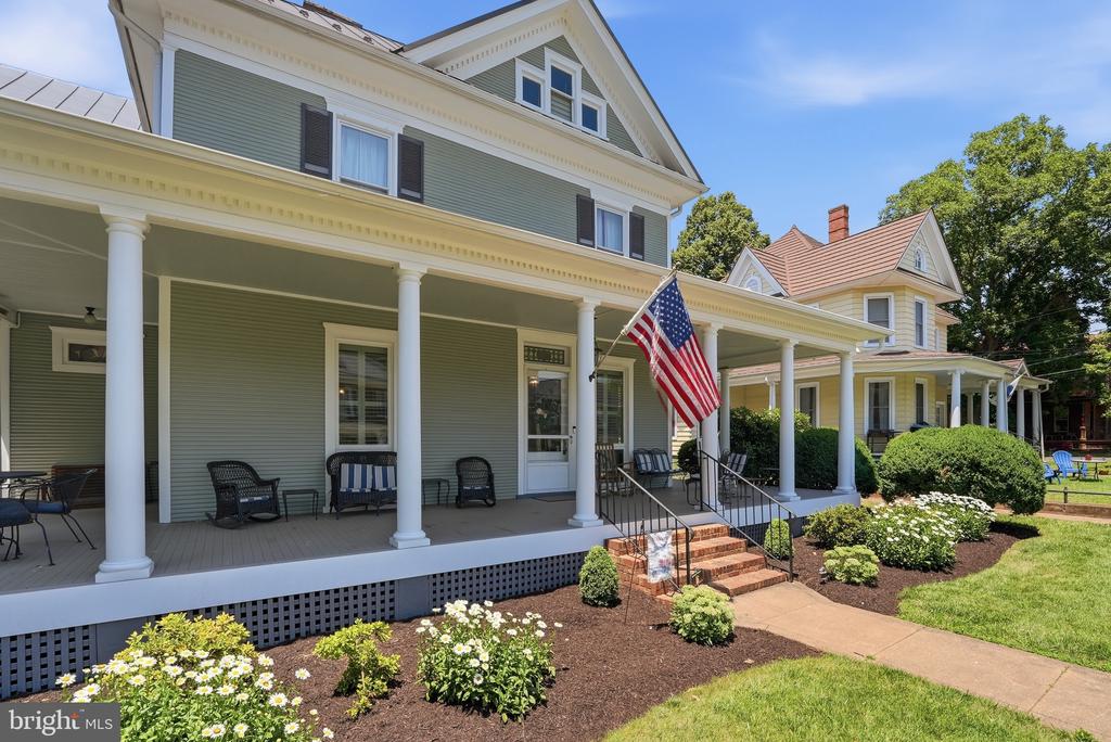 406 MACOY AVE, CULPEPER, Virginia 22701, 6 Bedrooms Bedrooms, ,3 BathroomsBathrooms,Residential,406 MACOY AVE,VACU2014164 MLS # VACU2014164 406 MACOY AVE, CULPEPER, Virginia 22701, 6 Bedrooms Bedrooms, ,3 BathroomsBathrooms,Residential,406 MACOY AVE,VACU2014164 MLS # VACU2014164