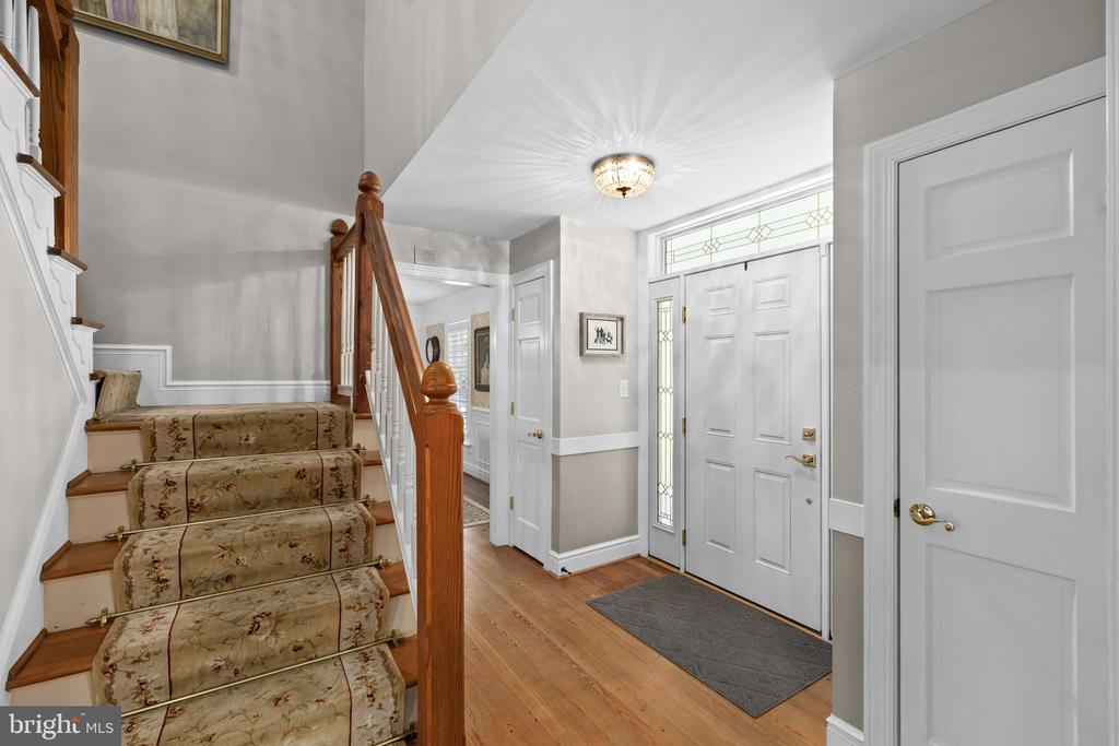 7409 RIVER RD, FREDERICKSBURG, Virginia 22407, 8 Bedrooms Bedrooms, ,4 BathroomsBathrooms,Residential,7409 RIVER RD,VASP2043054 MLS # VASP2043054