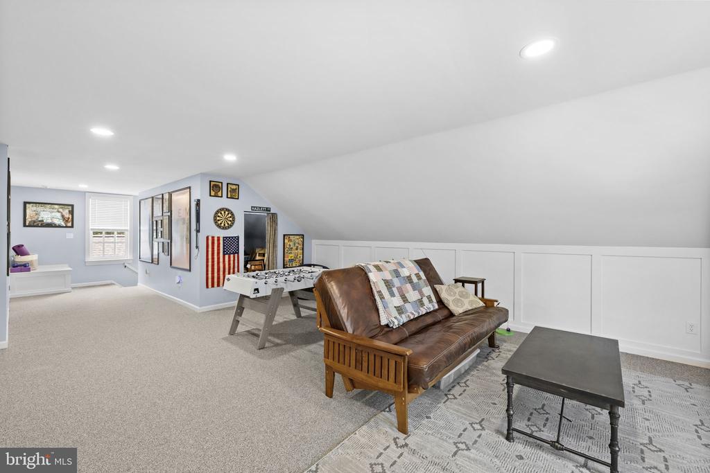 7409 RIVER RD, FREDERICKSBURG, Virginia 22407, 8 Bedrooms Bedrooms, ,4 BathroomsBathrooms,Residential,7409 RIVER RD,VASP2043054 MLS # VASP2043054