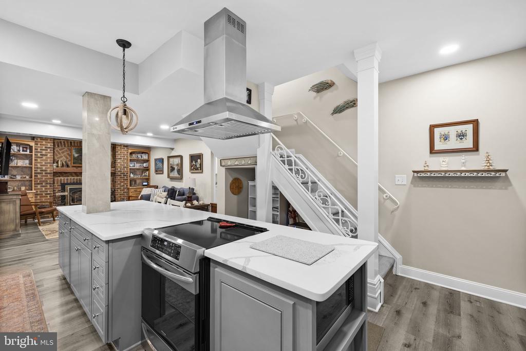 7409 RIVER RD, FREDERICKSBURG, Virginia 22407, 8 Bedrooms Bedrooms, ,4 BathroomsBathrooms,Residential,7409 RIVER RD,VASP2043054 MLS # VASP2043054