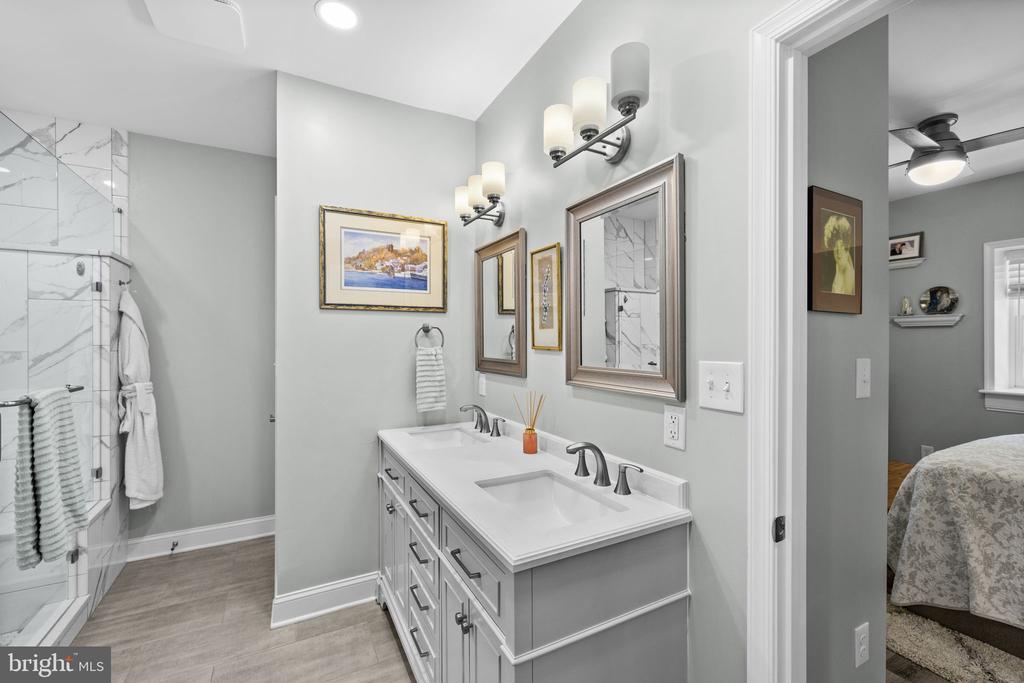 7409 RIVER RD, FREDERICKSBURG, Virginia 22407, 8 Bedrooms Bedrooms, ,4 BathroomsBathrooms,Residential,7409 RIVER RD,VASP2043054 MLS # VASP2043054