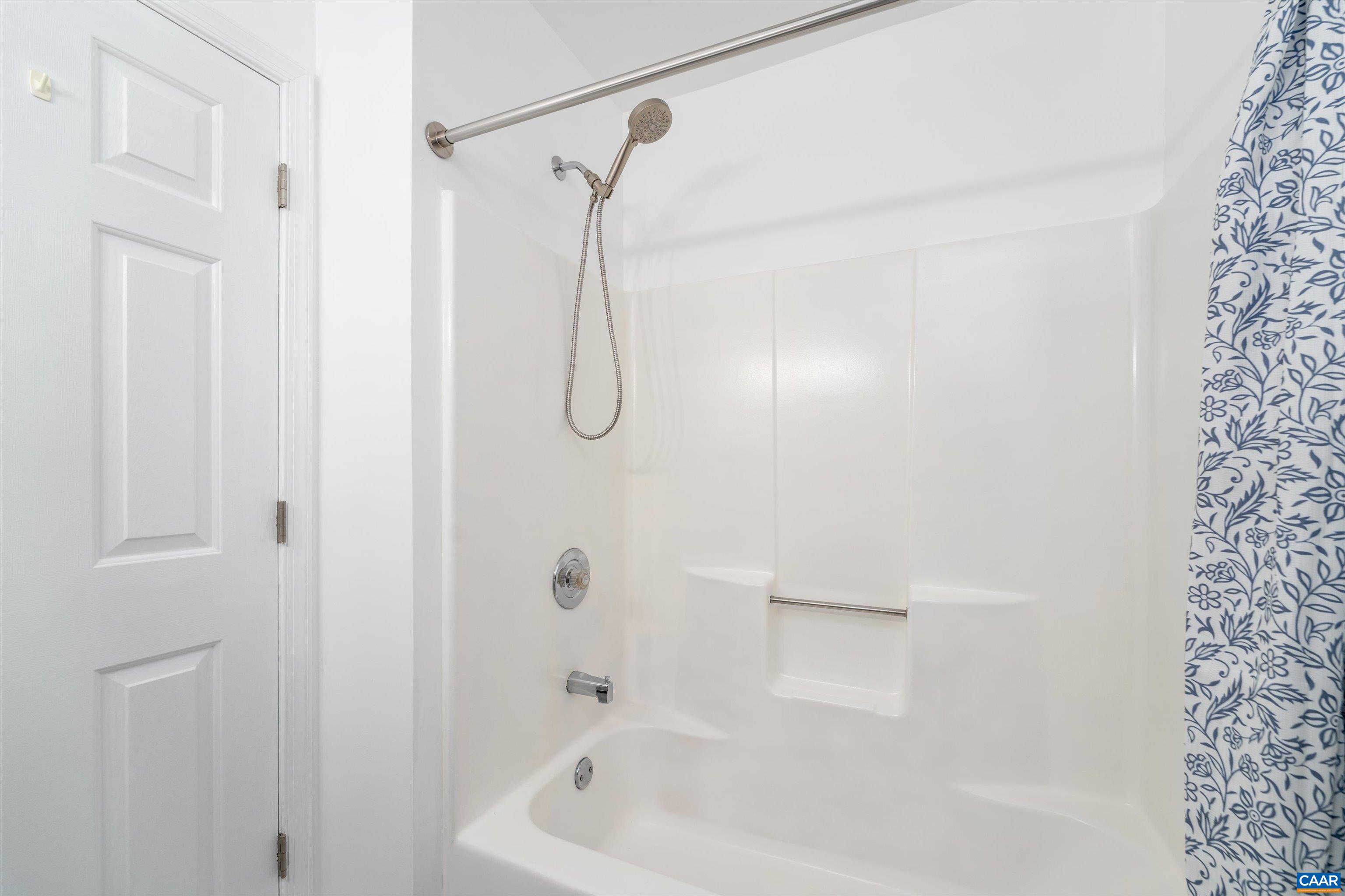 1118 MILL PARK DRIVE EXT, CHARLOTTESVILLE, Virginia 22901, 3 Bedrooms Bedrooms, ,2 BathroomsBathrooms,Residential,1118 MILL PARK DRIVE EXT,678865 MLS # 678865 1118 MILL PARK DRIVE EXT, CHARLOTTESVILLE, Virginia 22901, 3 Bedrooms Bedrooms, ,2 BathroomsBathrooms,Residential,1118 MILL PARK DRIVE EXT,678865 MLS # 678865
