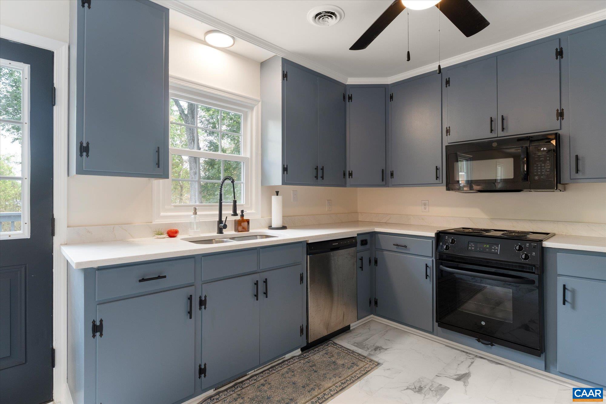 522 NOTTINGHAM RD, CHARLOTTESVILLE, Virginia 22901, 4 Bedrooms Bedrooms, ,2 BathroomsBathrooms,Residential,Beautiful Updated Westmoreland 4/2!,522 NOTTINGHAM RD,678866 MLS # 678866