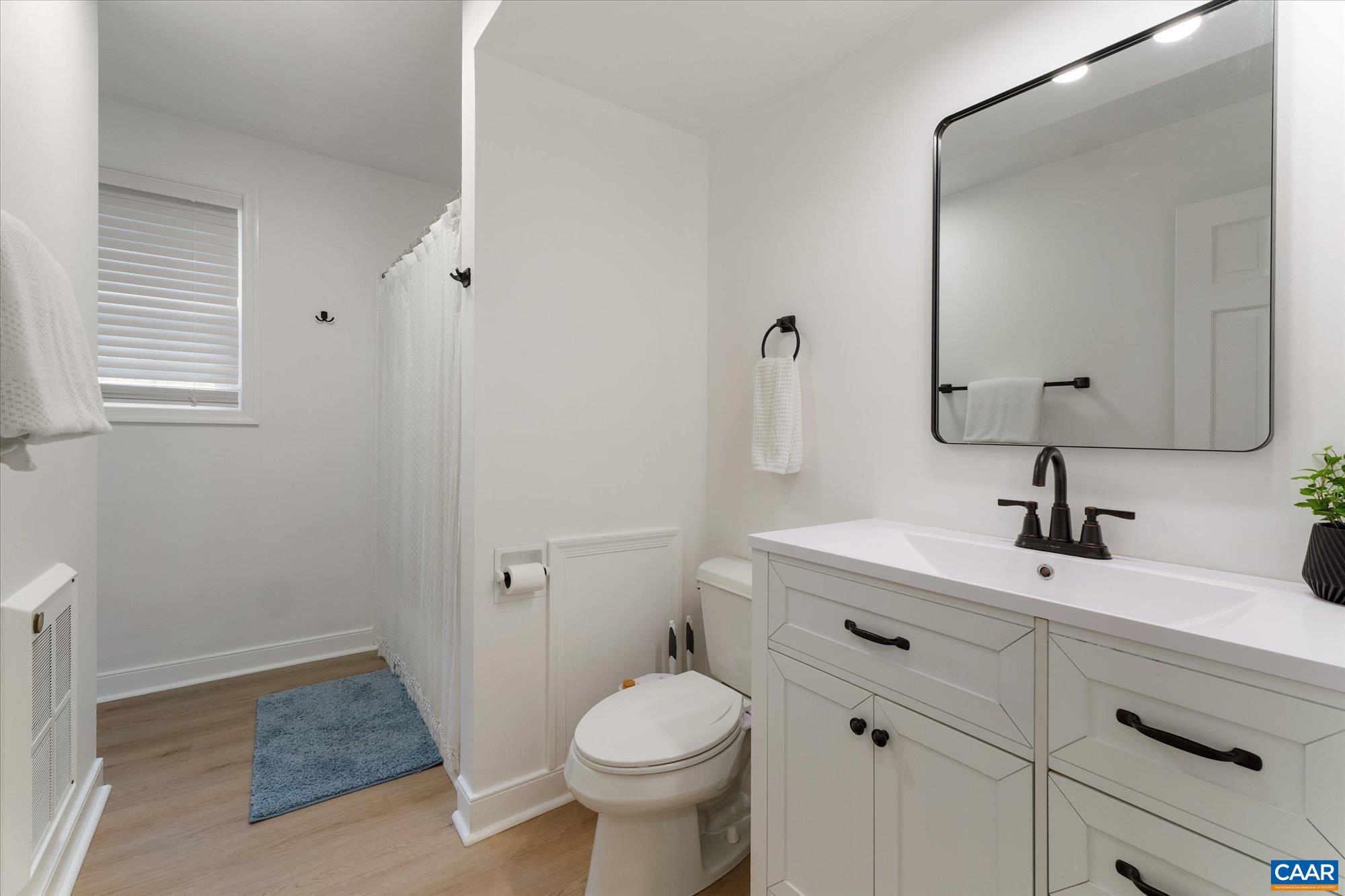 522 NOTTINGHAM RD, CHARLOTTESVILLE, Virginia 22901, 4 Bedrooms Bedrooms, ,2 BathroomsBathrooms,Residential,Beautiful Updated Westmoreland 4/2!,522 NOTTINGHAM RD,678866 MLS # 678866