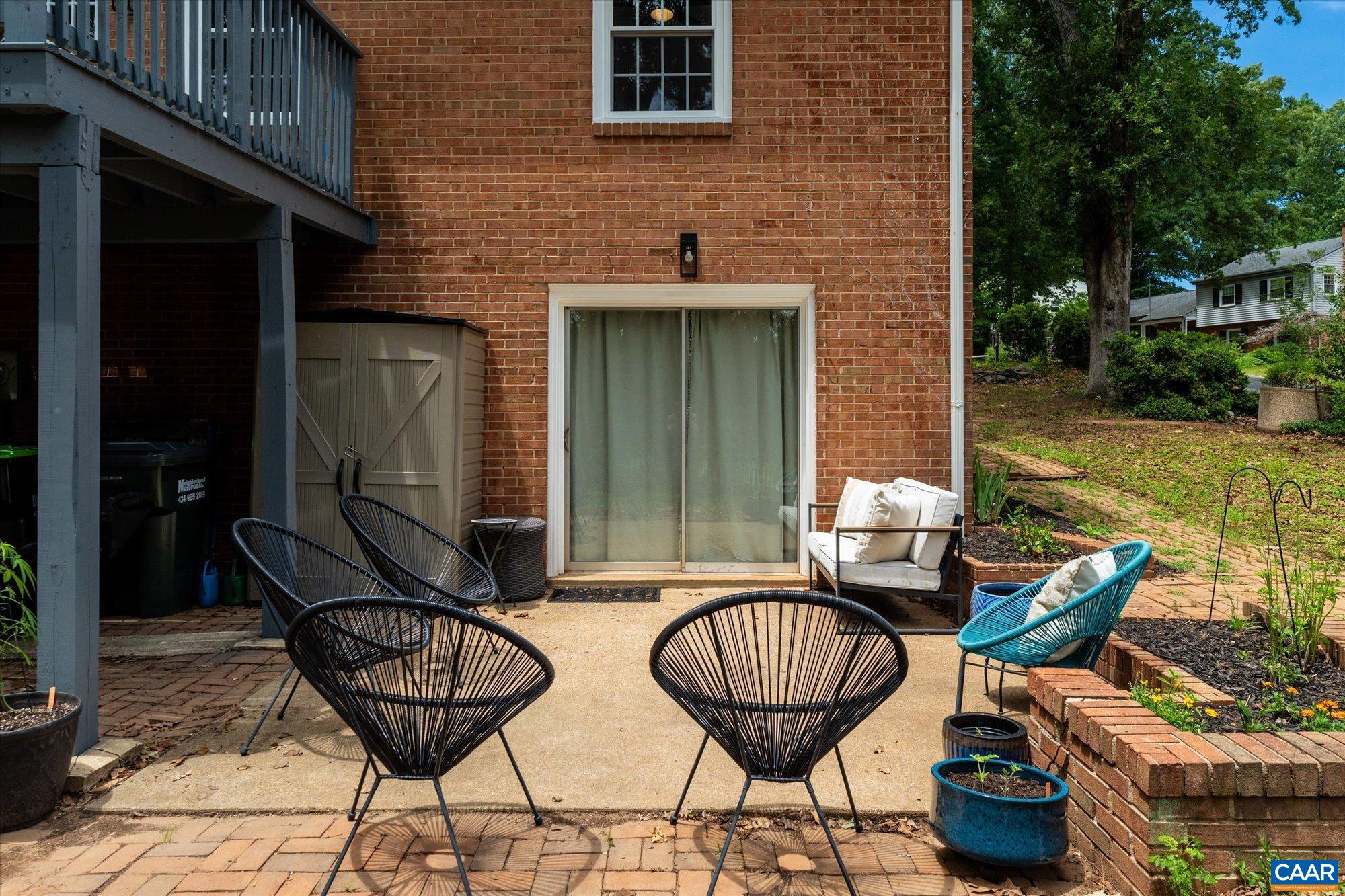 522 NOTTINGHAM RD, CHARLOTTESVILLE, Virginia 22901, 4 Bedrooms Bedrooms, ,2 BathroomsBathrooms,Residential,Beautiful Updated Westmoreland 4/2!,522 NOTTINGHAM RD,678866 MLS # 678866