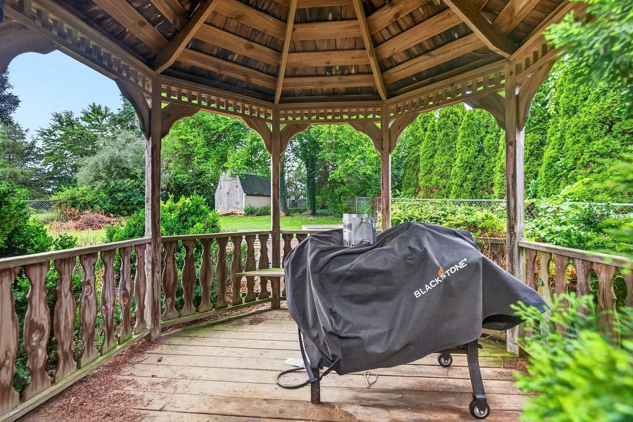63 WESTGATE RD, VERONA, Virginia 24482, 3 Bedrooms Bedrooms, ,2 BathroomsBathrooms,Residential,63 WESTGATE RD,678985 MLS # 678985 63 WESTGATE RD, VERONA, Virginia 24482, 3 Bedrooms Bedrooms, ,2 BathroomsBathrooms,Residential,63 WESTGATE RD,678985 MLS # 678985