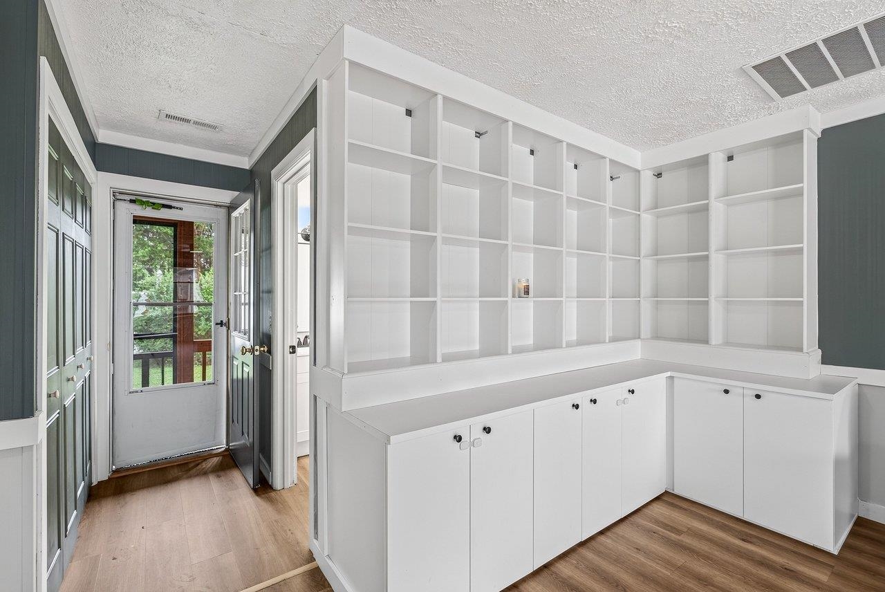 63 WESTGATE RD, VERONA, Virginia 24482, 3 Bedrooms Bedrooms, ,2 BathroomsBathrooms,Residential,63 WESTGATE RD,678985 MLS # 678985 63 WESTGATE RD, VERONA, Virginia 24482, 3 Bedrooms Bedrooms, ,2 BathroomsBathrooms,Residential,63 WESTGATE RD,678985 MLS # 678985