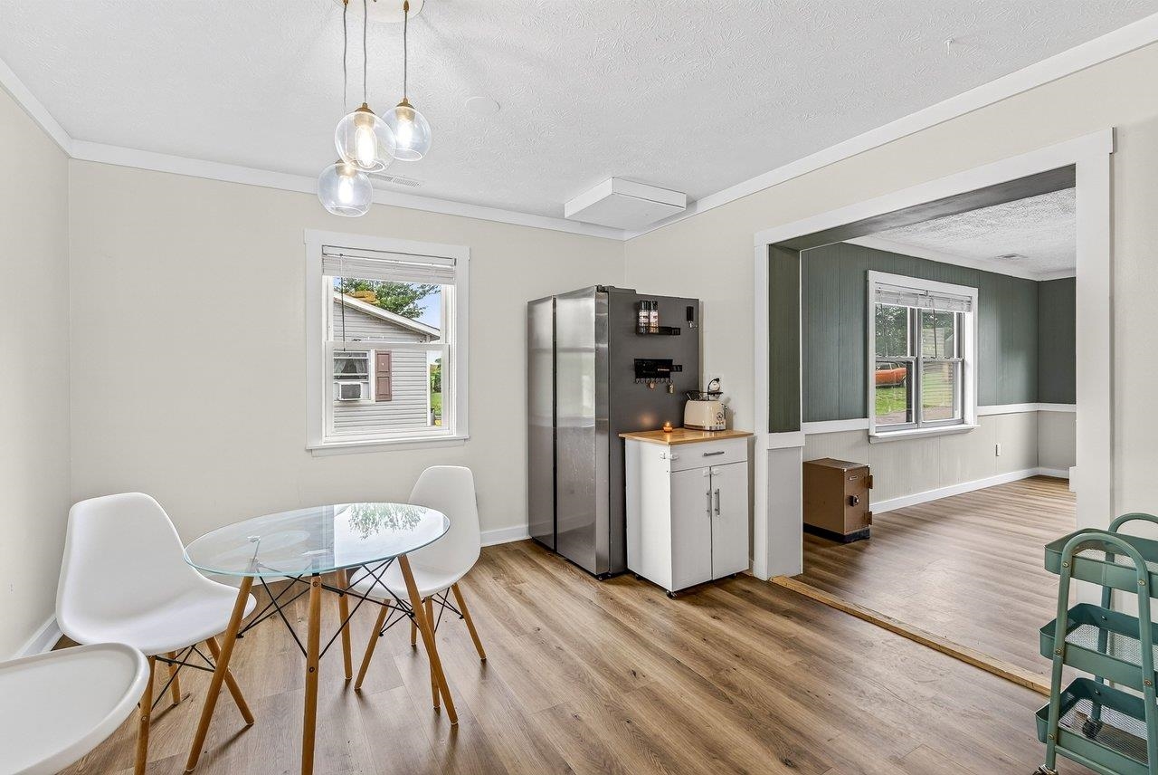 63 WESTGATE RD, VERONA, Virginia 24482, 3 Bedrooms Bedrooms, ,2 BathroomsBathrooms,Residential,63 WESTGATE RD,678985 MLS # 678985 63 WESTGATE RD, VERONA, Virginia 24482, 3 Bedrooms Bedrooms, ,2 BathroomsBathrooms,Residential,63 WESTGATE RD,678985 MLS # 678985