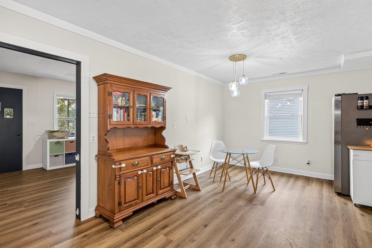 63 WESTGATE RD, VERONA, Virginia 24482, 3 Bedrooms Bedrooms, ,2 BathroomsBathrooms,Residential,63 WESTGATE RD,678985 MLS # 678985 63 WESTGATE RD, VERONA, Virginia 24482, 3 Bedrooms Bedrooms, ,2 BathroomsBathrooms,Residential,63 WESTGATE RD,678985 MLS # 678985