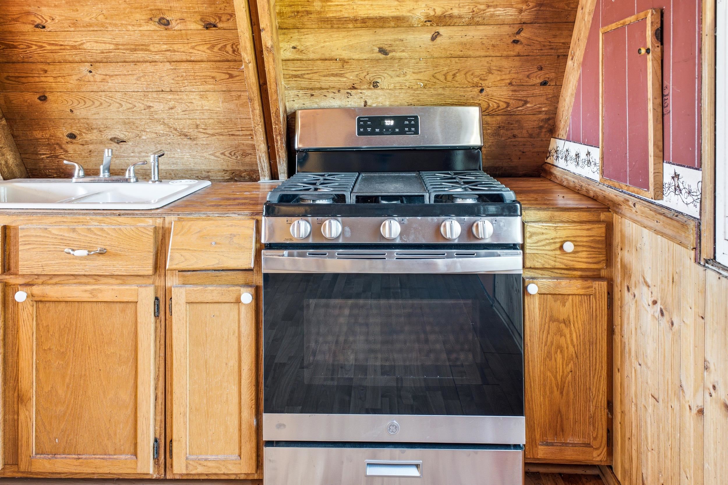 1093 OVERLOOK MOUNTAIN RD, ELKTON, Virginia 22827, 2 Bedrooms Bedrooms, ,1 BathroomBathrooms,Residential,1093 OVERLOOK MOUNTAIN RD,678988 MLS # 678988 1093 OVERLOOK MOUNTAIN RD, ELKTON, Virginia 22827, 2 Bedrooms Bedrooms, ,1 BathroomBathrooms,Residential,1093 OVERLOOK MOUNTAIN RD,678988 MLS # 678988