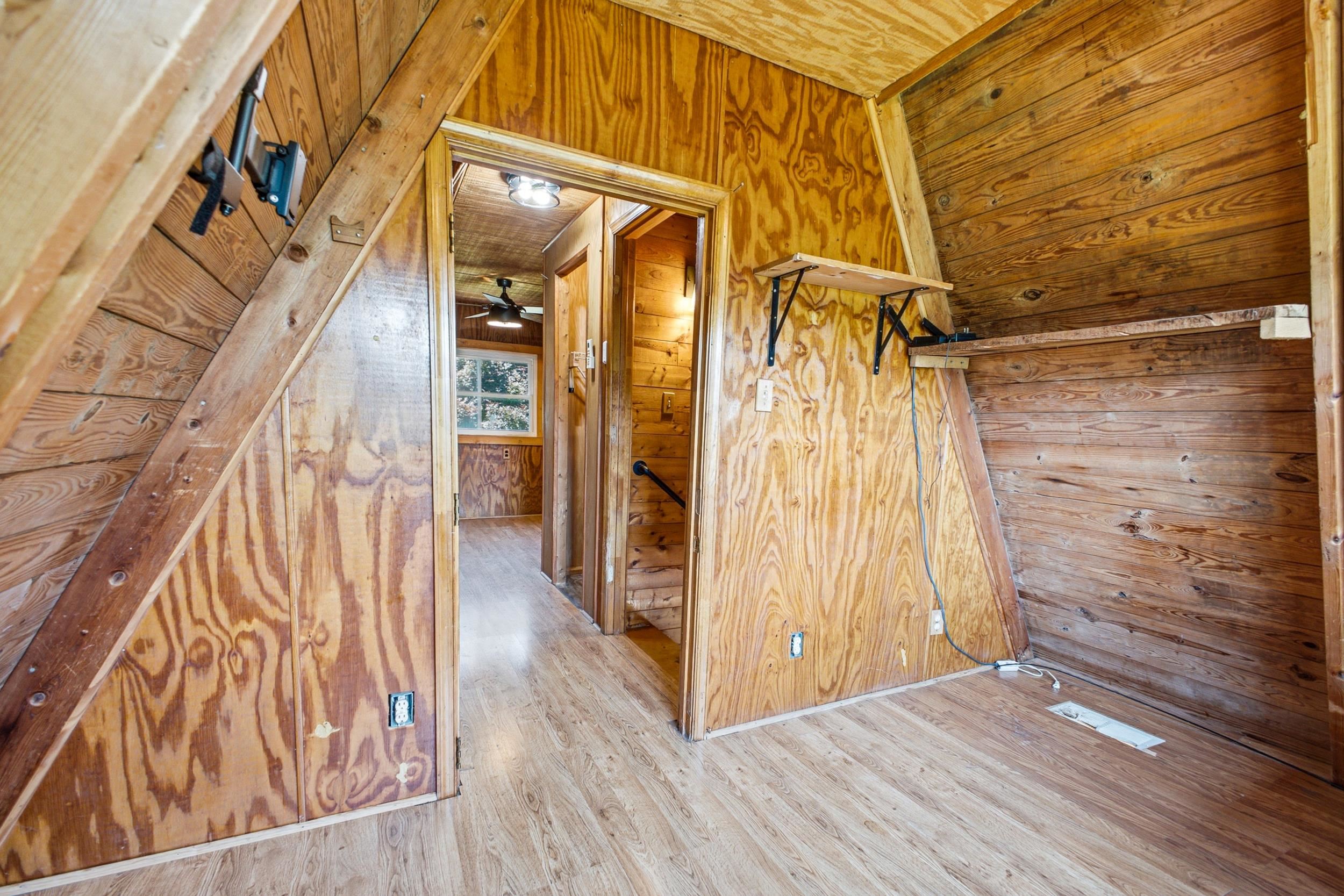 1093 OVERLOOK MOUNTAIN RD, ELKTON, Virginia 22827, 2 Bedrooms Bedrooms, ,1 BathroomBathrooms,Residential,1093 OVERLOOK MOUNTAIN RD,678988 MLS # 678988 1093 OVERLOOK MOUNTAIN RD, ELKTON, Virginia 22827, 2 Bedrooms Bedrooms, ,1 BathroomBathrooms,Residential,1093 OVERLOOK MOUNTAIN RD,678988 MLS # 678988