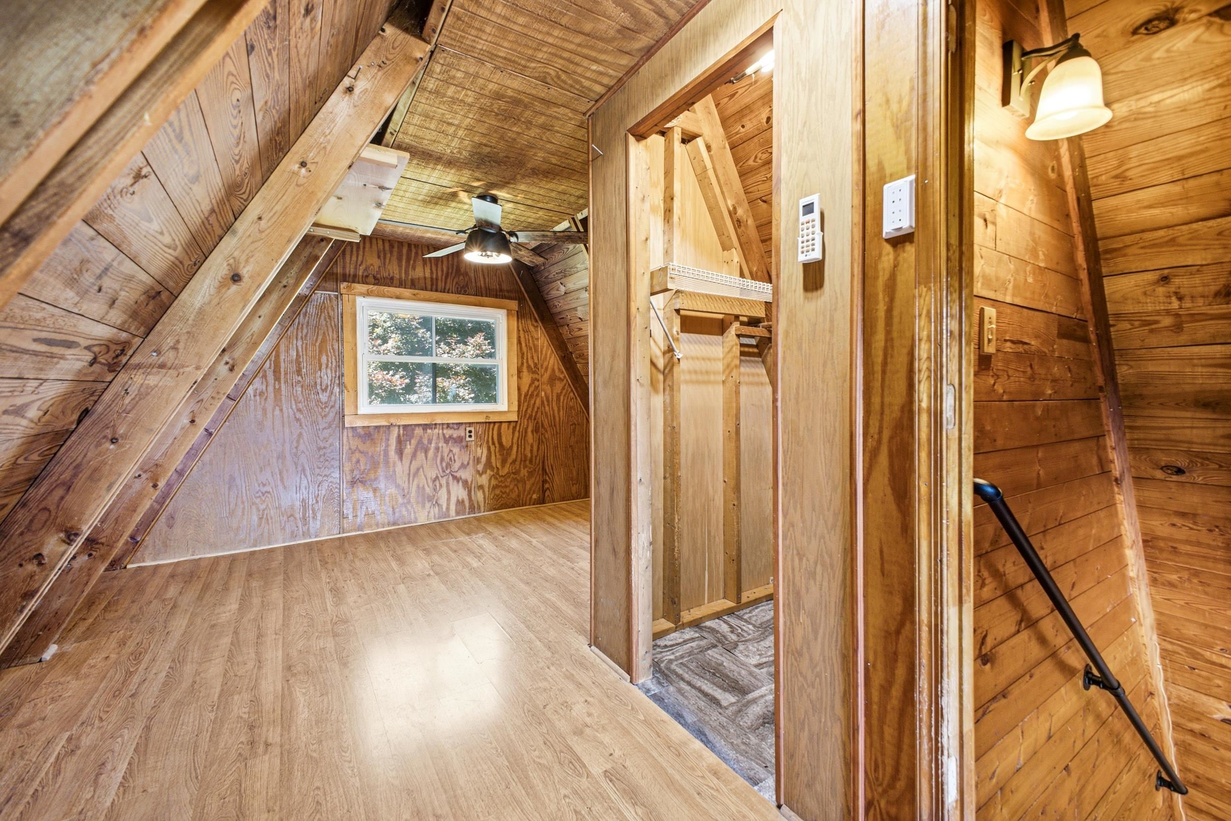 1093 OVERLOOK MOUNTAIN RD, ELKTON, Virginia 22827, 2 Bedrooms Bedrooms, ,1 BathroomBathrooms,Residential,1093 OVERLOOK MOUNTAIN RD,678988 MLS # 678988 1093 OVERLOOK MOUNTAIN RD, ELKTON, Virginia 22827, 2 Bedrooms Bedrooms, ,1 BathroomBathrooms,Residential,1093 OVERLOOK MOUNTAIN RD,678988 MLS # 678988