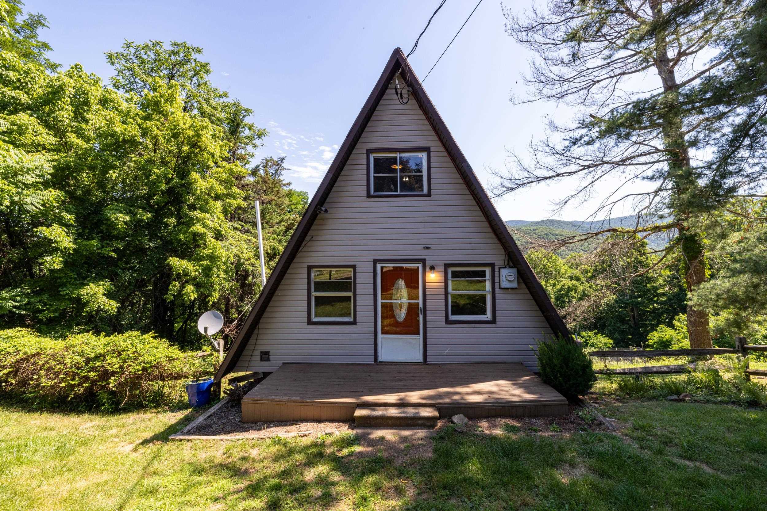 1093 OVERLOOK MOUNTAIN RD, ELKTON, Virginia 22827, 2 Bedrooms Bedrooms, ,1 BathroomBathrooms,Residential,1093 OVERLOOK MOUNTAIN RD,678988 MLS # 678988 1093 OVERLOOK MOUNTAIN RD, ELKTON, Virginia 22827, 2 Bedrooms Bedrooms, ,1 BathroomBathrooms,Residential,1093 OVERLOOK MOUNTAIN RD,678988 MLS # 678988
