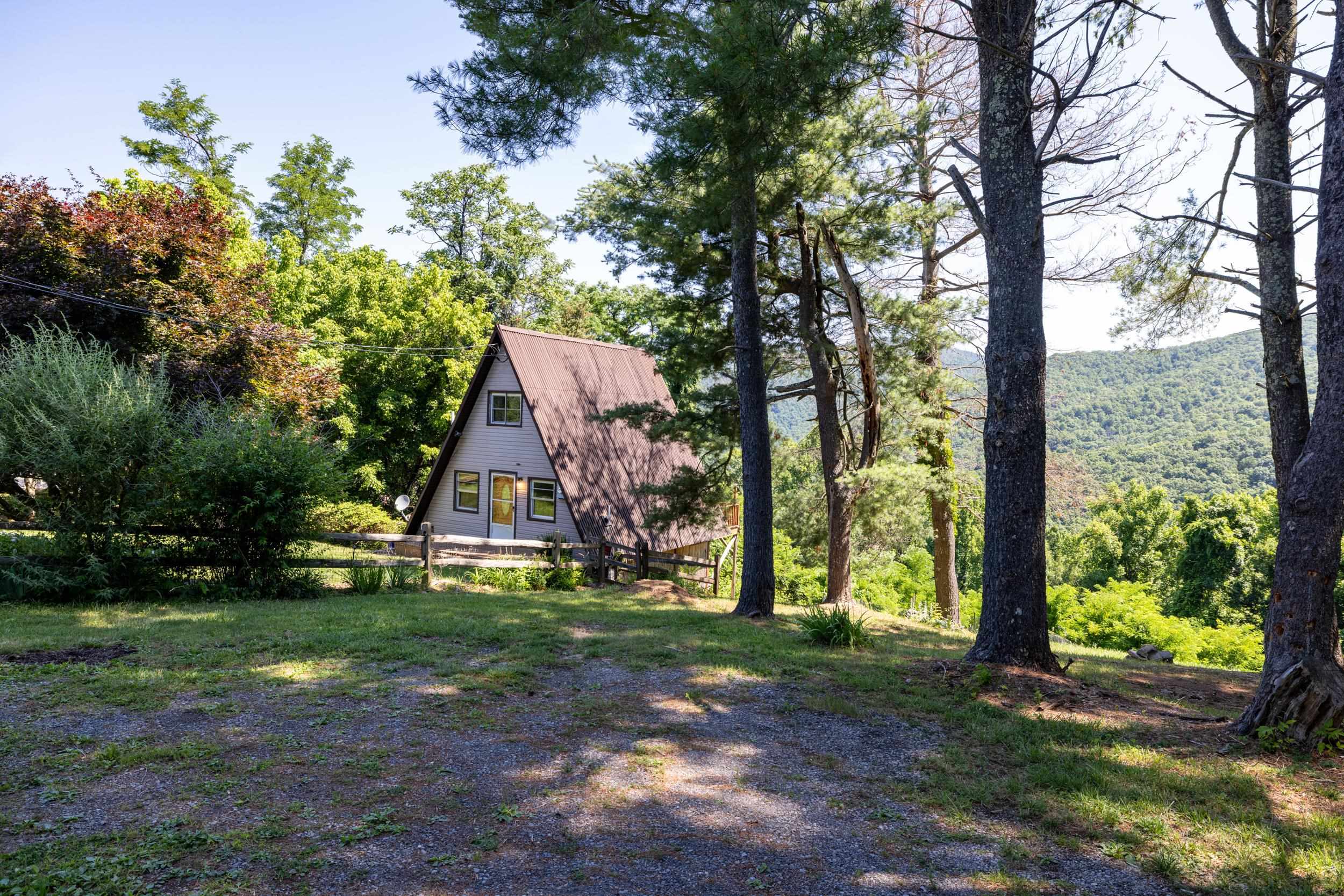 1093 OVERLOOK MOUNTAIN RD, ELKTON, Virginia 22827, 2 Bedrooms Bedrooms, ,1 BathroomBathrooms,Residential,1093 OVERLOOK MOUNTAIN RD,678988 MLS # 678988 1093 OVERLOOK MOUNTAIN RD, ELKTON, Virginia 22827, 2 Bedrooms Bedrooms, ,1 BathroomBathrooms,Residential,1093 OVERLOOK MOUNTAIN RD,678988 MLS # 678988