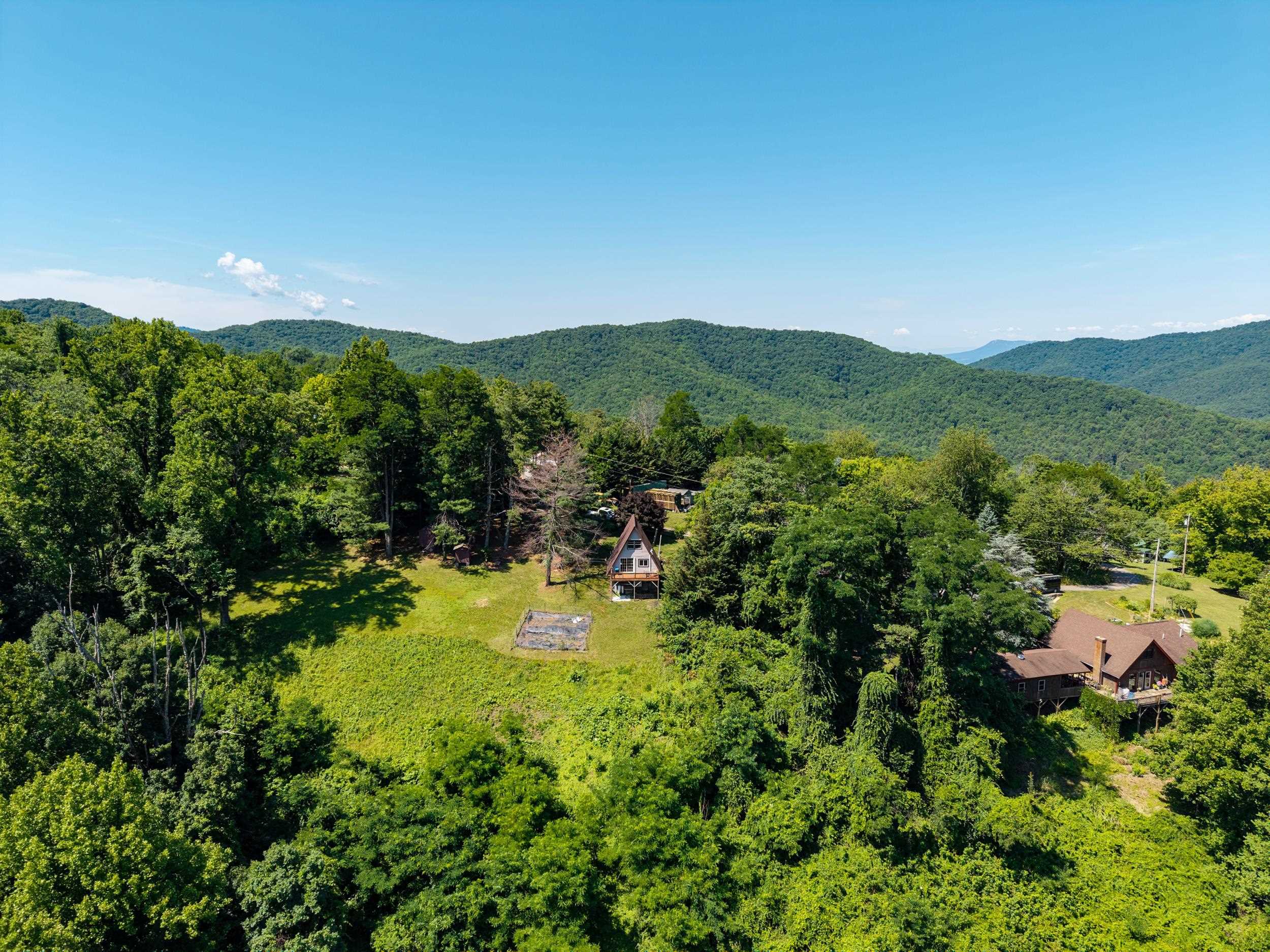 1093 OVERLOOK MOUNTAIN RD, ELKTON, Virginia 22827, 2 Bedrooms Bedrooms, ,1 BathroomBathrooms,Residential,1093 OVERLOOK MOUNTAIN RD,678988 MLS # 678988 1093 OVERLOOK MOUNTAIN RD, ELKTON, Virginia 22827, 2 Bedrooms Bedrooms, ,1 BathroomBathrooms,Residential,1093 OVERLOOK MOUNTAIN RD,678988 MLS # 678988