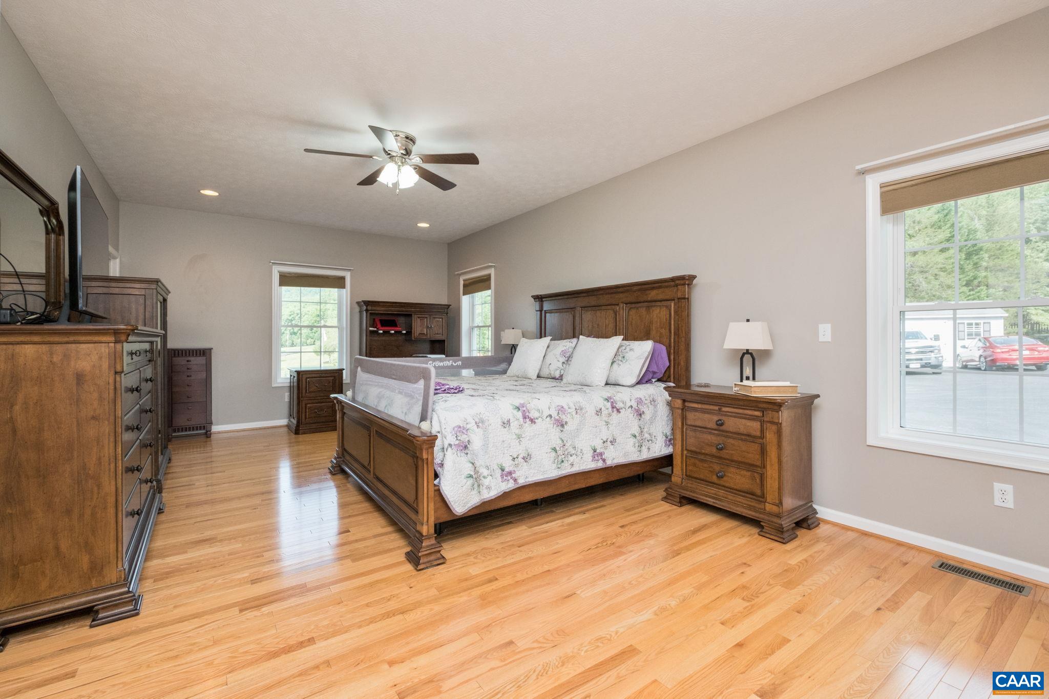 158 APPLE LN, AFTON, Virginia 22920, 3 Bedrooms Bedrooms, ,2 BathroomsBathrooms,Residential,158 APPLE LN,678990 MLS # 678990