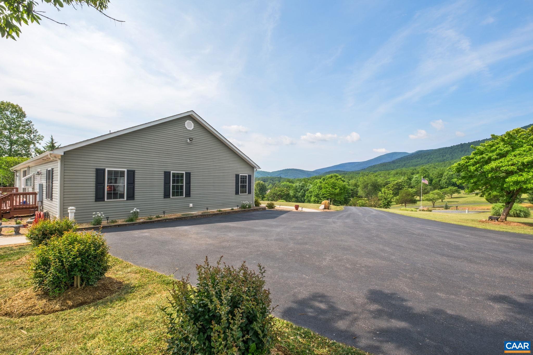 158 APPLE LN, AFTON, Virginia 22920, 3 Bedrooms Bedrooms, ,2 BathroomsBathrooms,Residential,158 APPLE LN,678990 MLS # 678990