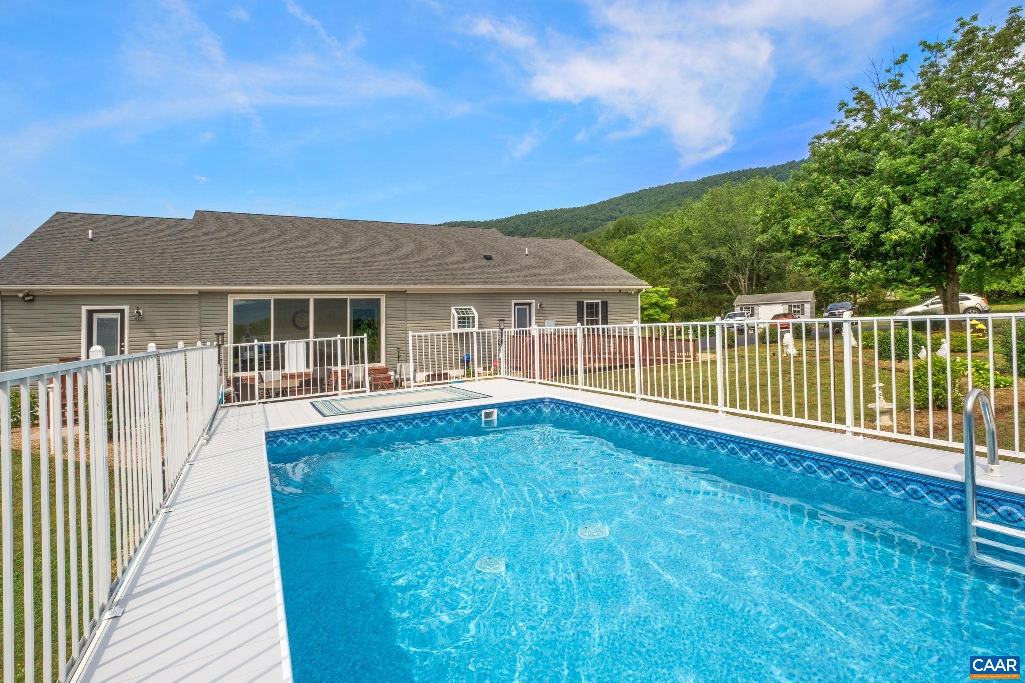 158 APPLE LN, AFTON, Virginia 22920, 3 Bedrooms Bedrooms, ,2 BathroomsBathrooms,Residential,158 APPLE LN,678990 MLS # 678990