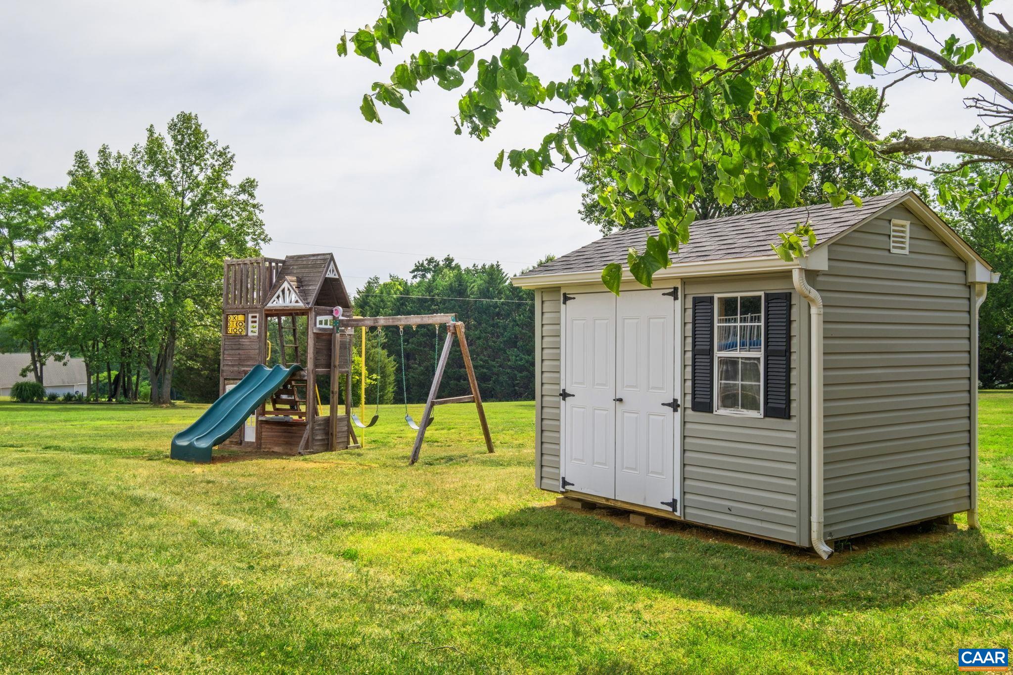 158 APPLE LN, AFTON, Virginia 22920, 3 Bedrooms Bedrooms, ,2 BathroomsBathrooms,Residential,158 APPLE LN,678990 MLS # 678990