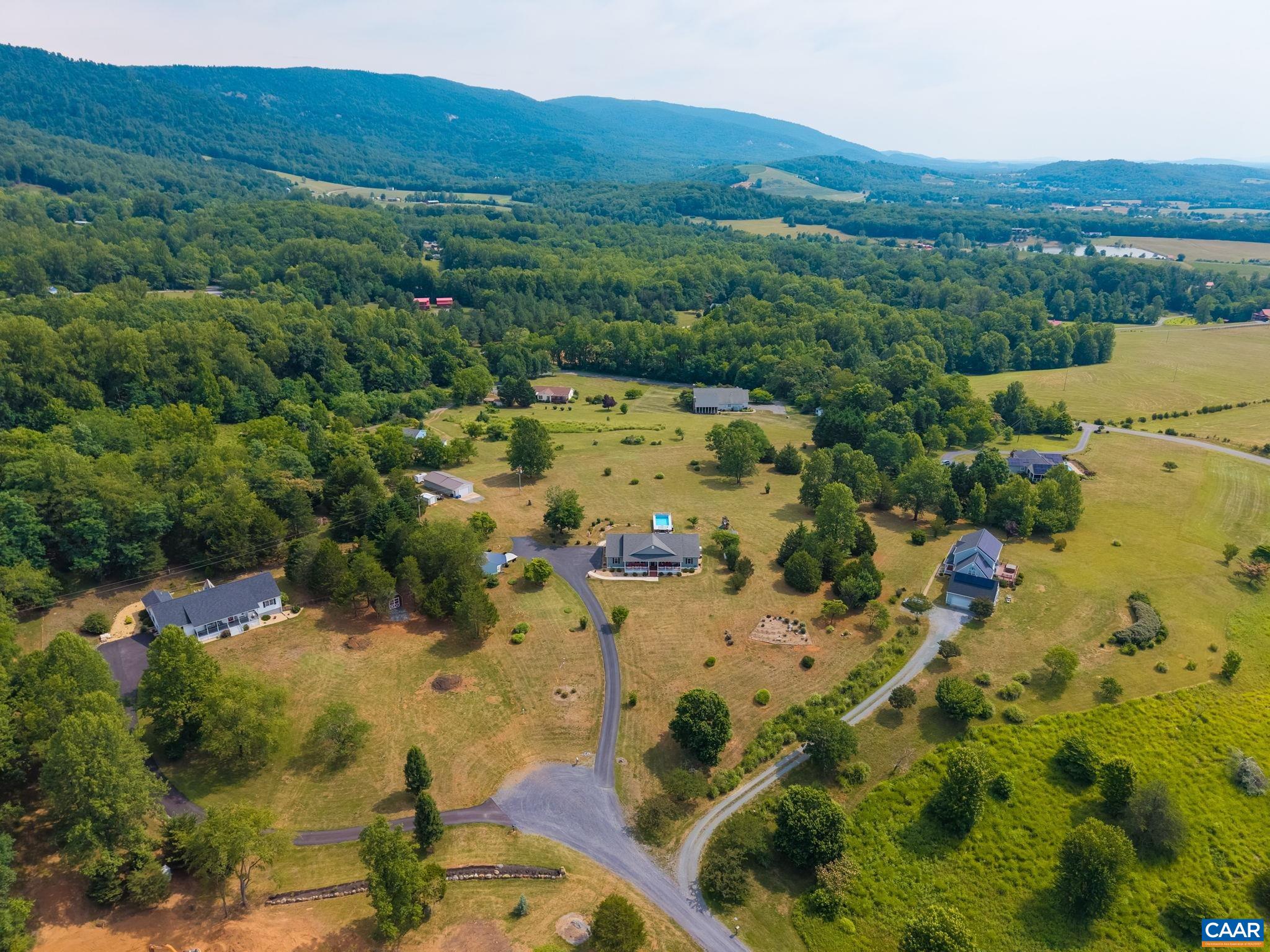 158 APPLE LN, AFTON, Virginia 22920, 3 Bedrooms Bedrooms, ,2 BathroomsBathrooms,Residential,158 APPLE LN,678990 MLS # 678990
