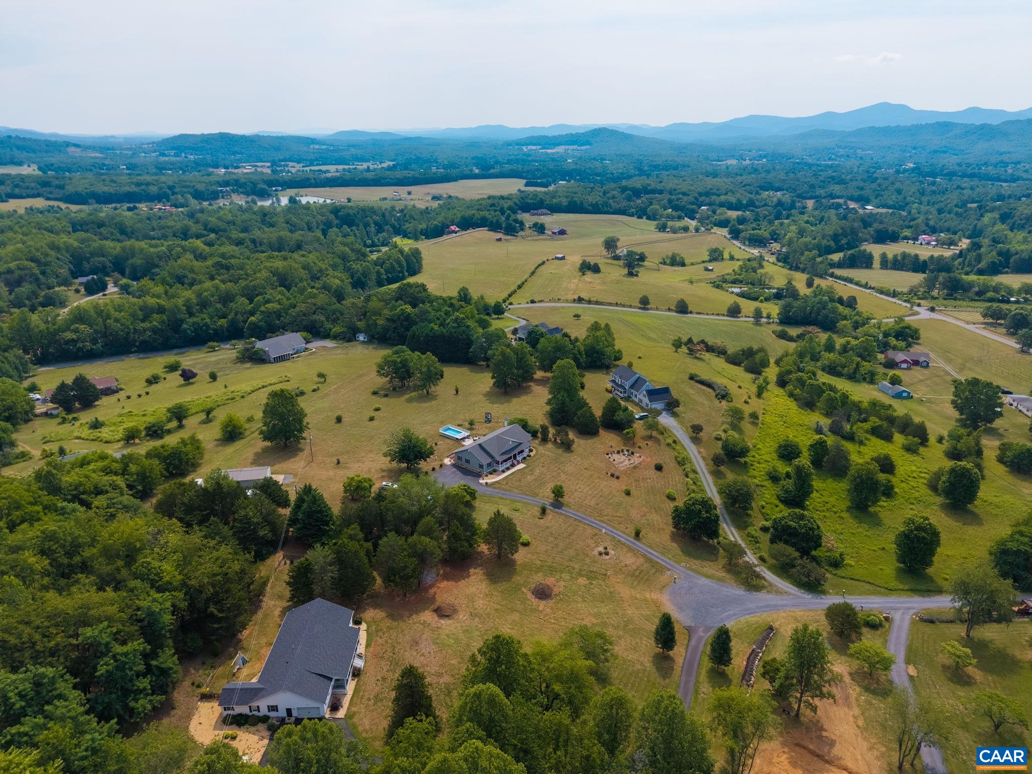 158 APPLE LN, AFTON, Virginia 22920, 3 Bedrooms Bedrooms, ,2 BathroomsBathrooms,Residential,158 APPLE LN,678990 MLS # 678990