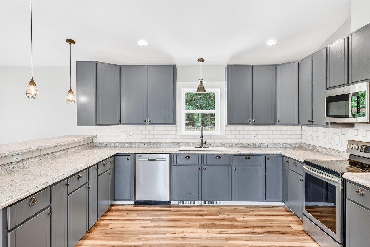 8905 SHADE TREE LN, BROADWAY, Virginia 22815, 7 Bedrooms Bedrooms, ,4 BathroomsBathrooms,Residential,8905 SHADE TREE LN,678992 MLS # 678992 8905 SHADE TREE LN, BROADWAY, Virginia 22815, 7 Bedrooms Bedrooms, ,4 BathroomsBathrooms,Residential,8905 SHADE TREE LN,678992 MLS # 678992