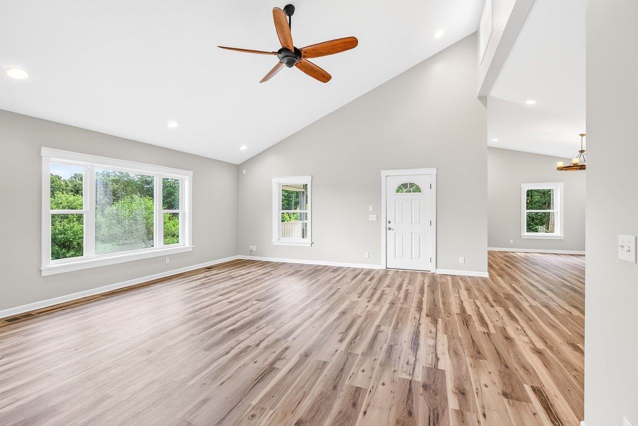 8905 SHADE TREE LN, BROADWAY, Virginia 22815, 7 Bedrooms Bedrooms, ,4 BathroomsBathrooms,Residential,8905 SHADE TREE LN,678992 MLS # 678992 8905 SHADE TREE LN, BROADWAY, Virginia 22815, 7 Bedrooms Bedrooms, ,4 BathroomsBathrooms,Residential,8905 SHADE TREE LN,678992 MLS # 678992