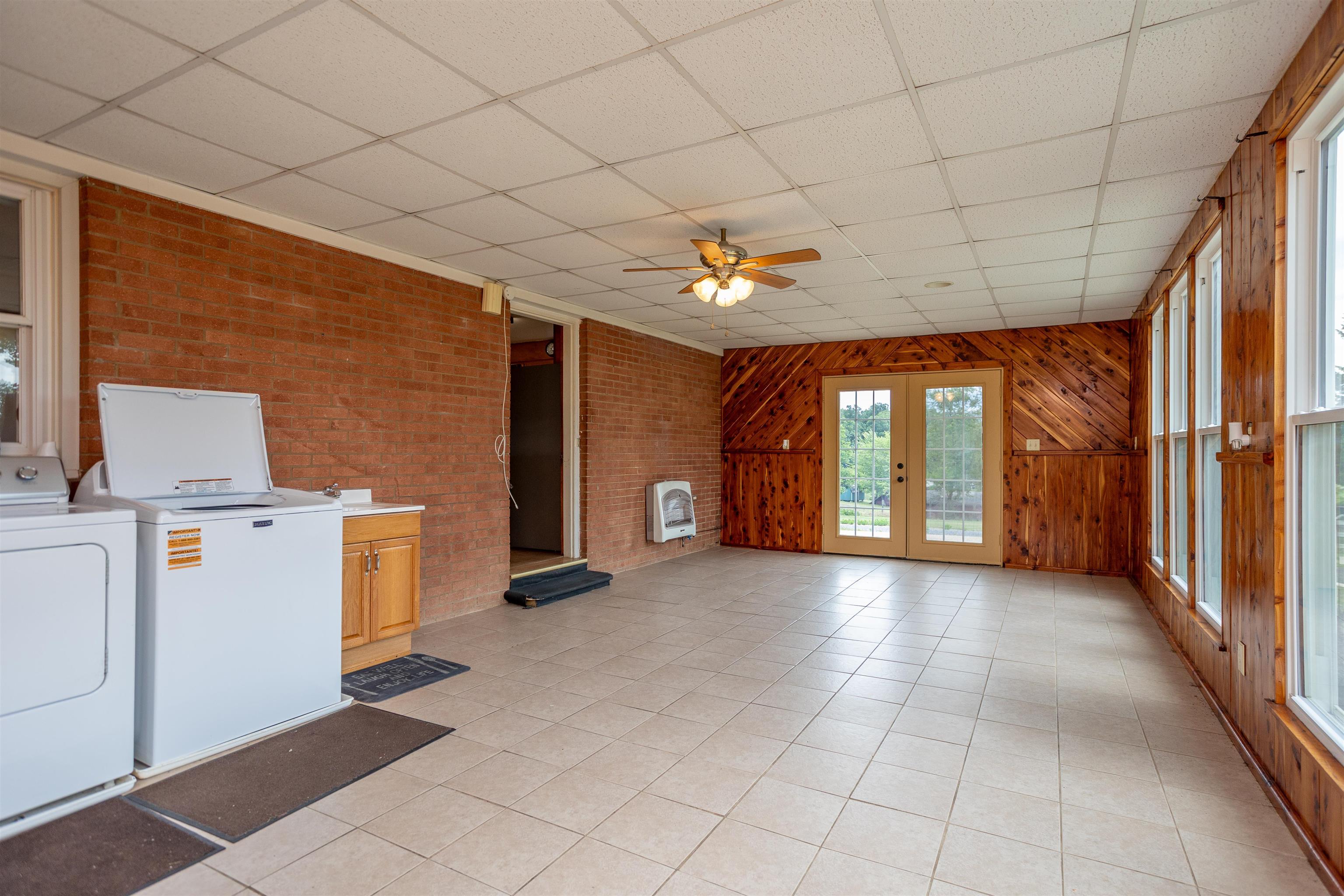 10139 CHINKAPIN DR, ROCKINGHAM, Virginia 22802, 3 Bedrooms Bedrooms, ,2 BathroomsBathrooms,Residential,10139 CHINKAPIN DR,678993 MLS # 678993 10139 CHINKAPIN DR, ROCKINGHAM, Virginia 22802, 3 Bedrooms Bedrooms, ,2 BathroomsBathrooms,Residential,10139 CHINKAPIN DR,678993 MLS # 678993