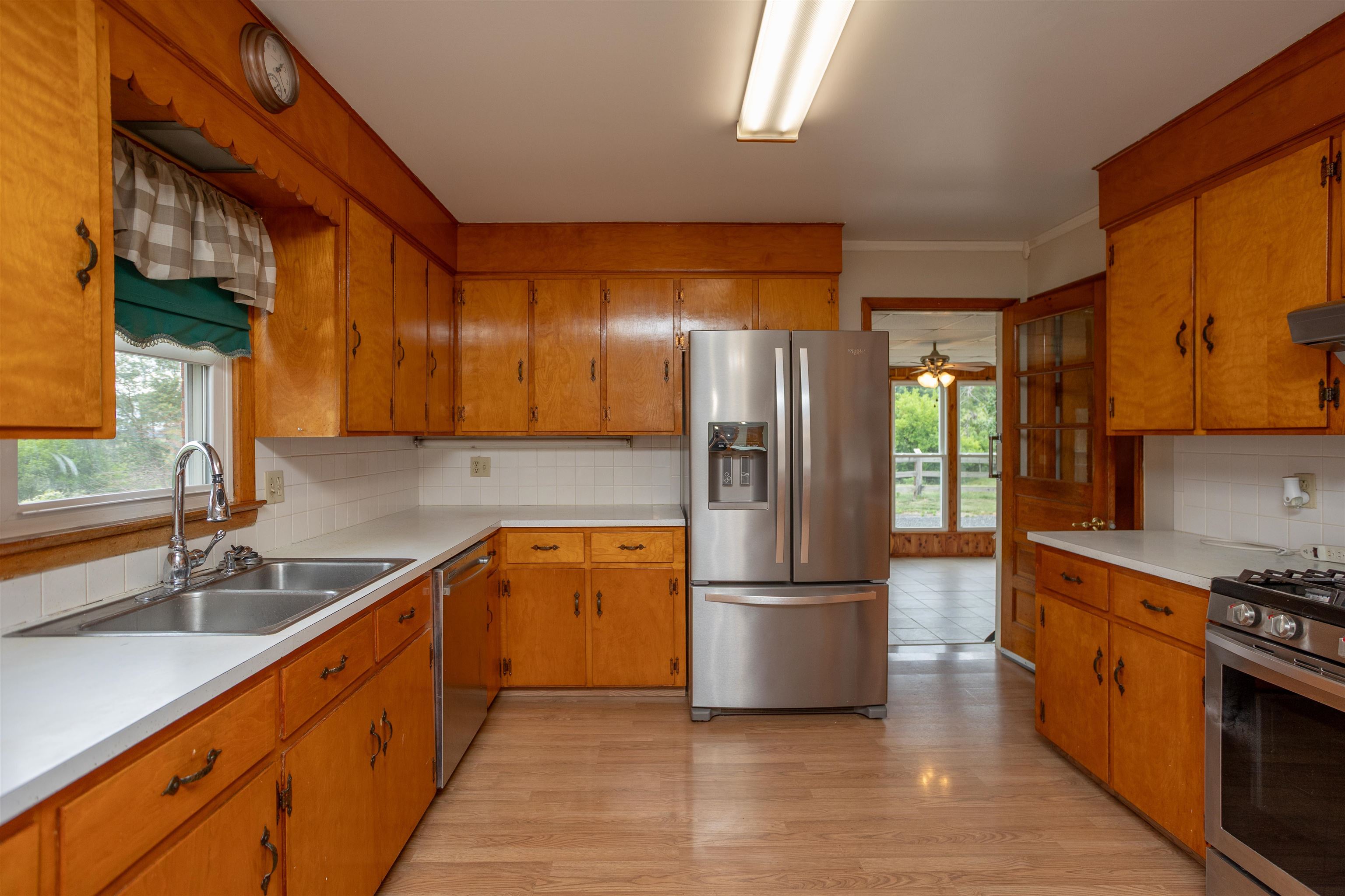 10139 CHINKAPIN DR, ROCKINGHAM, Virginia 22802, 3 Bedrooms Bedrooms, ,2 BathroomsBathrooms,Residential,10139 CHINKAPIN DR,678993 MLS # 678993 10139 CHINKAPIN DR, ROCKINGHAM, Virginia 22802, 3 Bedrooms Bedrooms, ,2 BathroomsBathrooms,Residential,10139 CHINKAPIN DR,678993 MLS # 678993