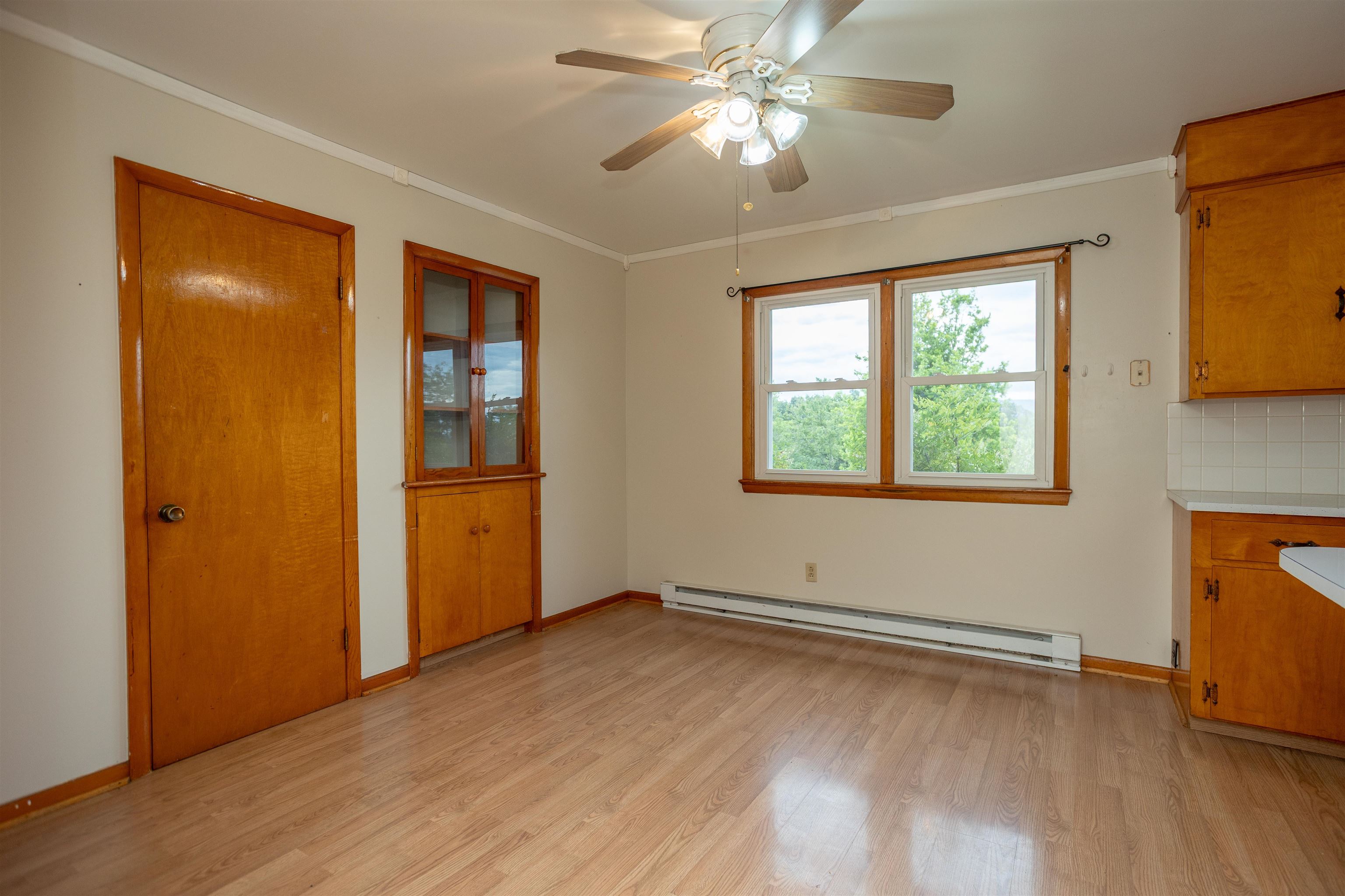 10139 CHINKAPIN DR, ROCKINGHAM, Virginia 22802, 3 Bedrooms Bedrooms, ,2 BathroomsBathrooms,Residential,10139 CHINKAPIN DR,678993 MLS # 678993 10139 CHINKAPIN DR, ROCKINGHAM, Virginia 22802, 3 Bedrooms Bedrooms, ,2 BathroomsBathrooms,Residential,10139 CHINKAPIN DR,678993 MLS # 678993