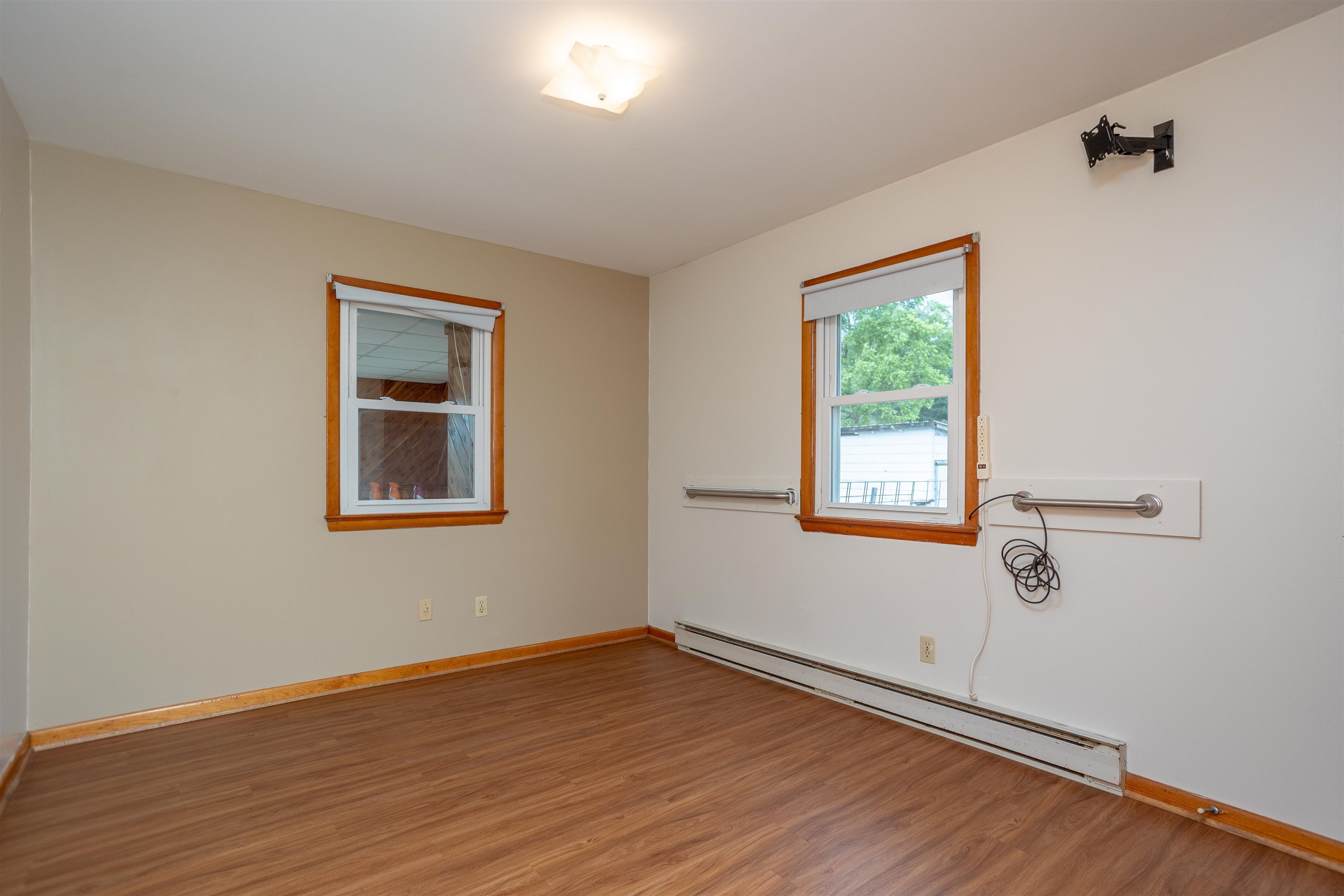 10139 CHINKAPIN DR, ROCKINGHAM, Virginia 22802, 3 Bedrooms Bedrooms, ,2 BathroomsBathrooms,Residential,10139 CHINKAPIN DR,678993 MLS # 678993 10139 CHINKAPIN DR, ROCKINGHAM, Virginia 22802, 3 Bedrooms Bedrooms, ,2 BathroomsBathrooms,Residential,10139 CHINKAPIN DR,678993 MLS # 678993