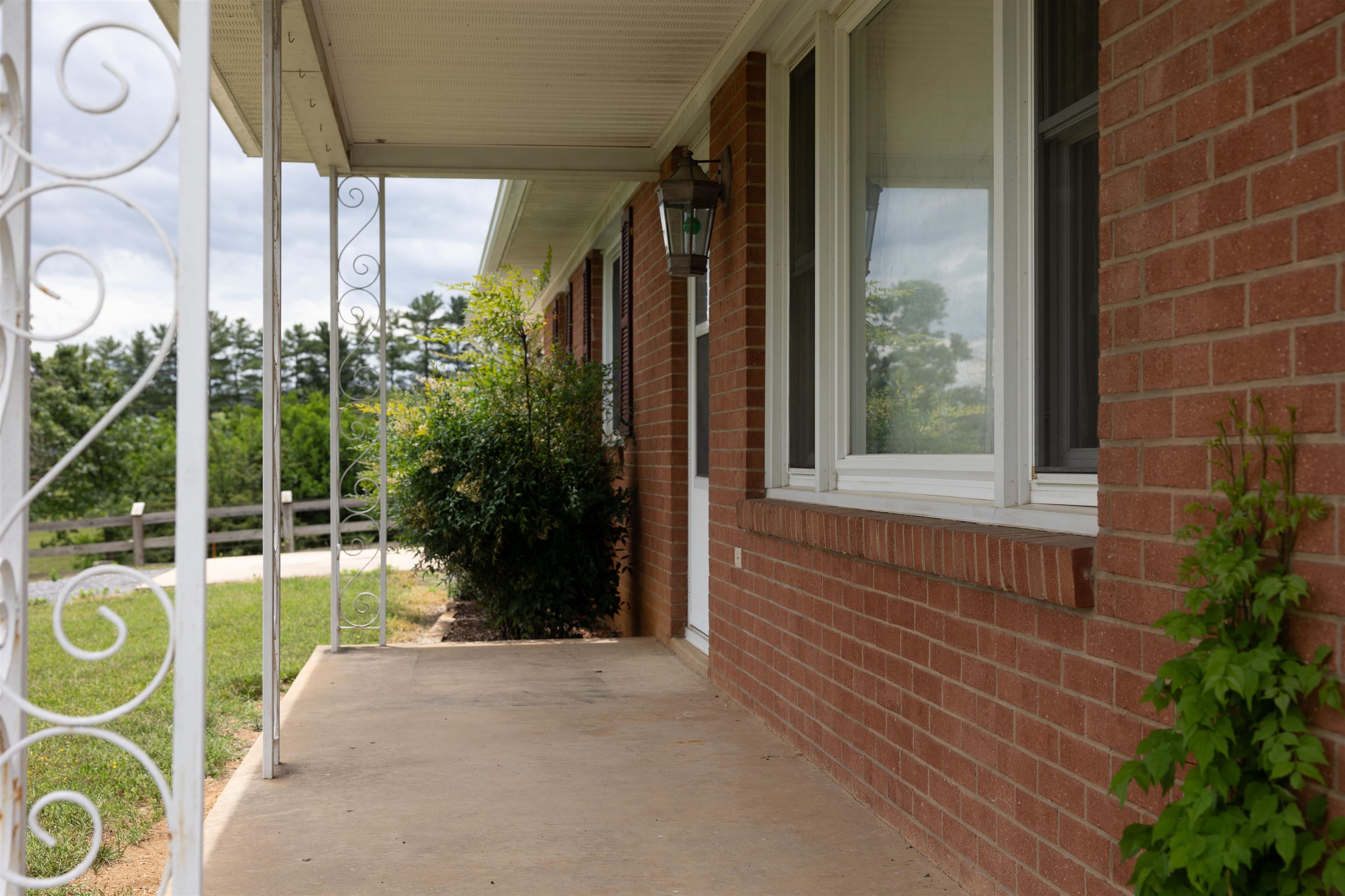 10139 CHINKAPIN DR, ROCKINGHAM, Virginia 22802, 3 Bedrooms Bedrooms, ,2 BathroomsBathrooms,Residential,10139 CHINKAPIN DR,678993 MLS # 678993 10139 CHINKAPIN DR, ROCKINGHAM, Virginia 22802, 3 Bedrooms Bedrooms, ,2 BathroomsBathrooms,Residential,10139 CHINKAPIN DR,678993 MLS # 678993