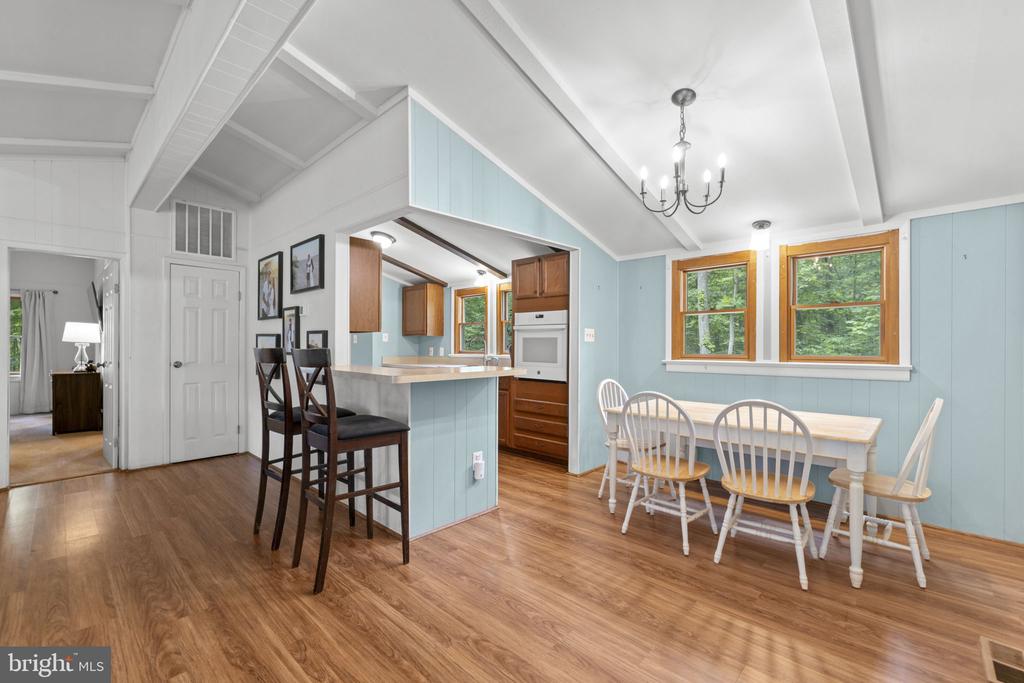 9448 GREEN RD, MIDLAND, Virginia 22728, 4 Bedrooms Bedrooms, ,2 BathroomsBathrooms,Residential,9448 GREEN RD,VAFQ2022712 MLS # VAFQ2022712 9448 GREEN RD, MIDLAND, Virginia 22728, 4 Bedrooms Bedrooms, ,2 BathroomsBathrooms,Residential,9448 GREEN RD,VAFQ2022712 MLS # VAFQ2022712