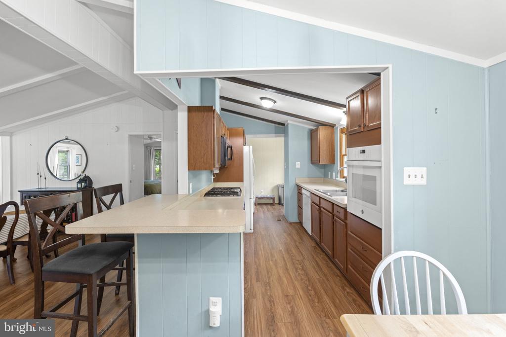 9448 GREEN RD, MIDLAND, Virginia 22728, 4 Bedrooms Bedrooms, ,2 BathroomsBathrooms,Residential,9448 GREEN RD,VAFQ2022712 MLS # VAFQ2022712 9448 GREEN RD, MIDLAND, Virginia 22728, 4 Bedrooms Bedrooms, ,2 BathroomsBathrooms,Residential,9448 GREEN RD,VAFQ2022712 MLS # VAFQ2022712
