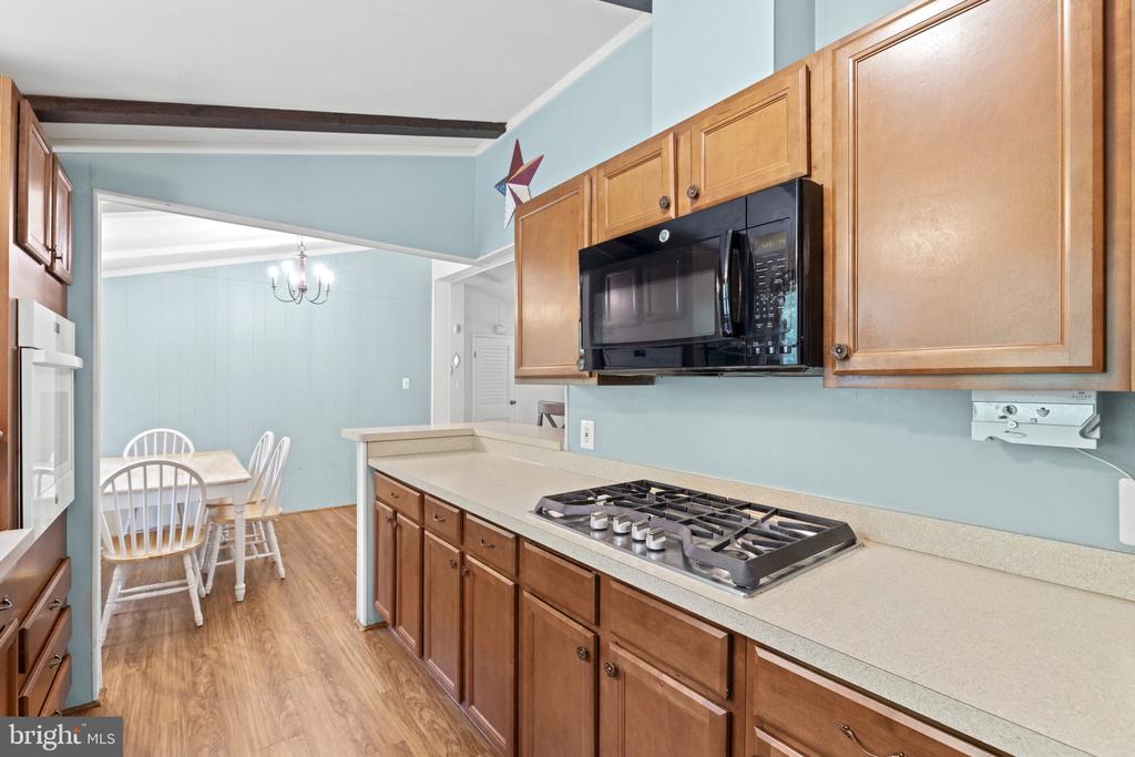 9448 GREEN RD, MIDLAND, Virginia 22728, 4 Bedrooms Bedrooms, ,2 BathroomsBathrooms,Residential,9448 GREEN RD,VAFQ2022712 MLS # VAFQ2022712 9448 GREEN RD, MIDLAND, Virginia 22728, 4 Bedrooms Bedrooms, ,2 BathroomsBathrooms,Residential,9448 GREEN RD,VAFQ2022712 MLS # VAFQ2022712