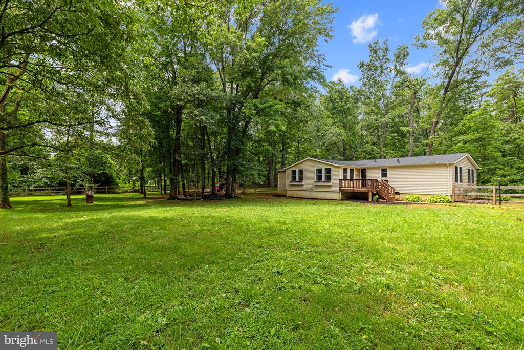9448 GREEN RD, MIDLAND, Virginia 22728, 4 Bedrooms Bedrooms, ,2 BathroomsBathrooms,Residential,9448 GREEN RD,VAFQ2022712 MLS # VAFQ2022712 9448 GREEN RD, MIDLAND, Virginia 22728, 4 Bedrooms Bedrooms, ,2 BathroomsBathrooms,Residential,9448 GREEN RD,VAFQ2022712 MLS # VAFQ2022712