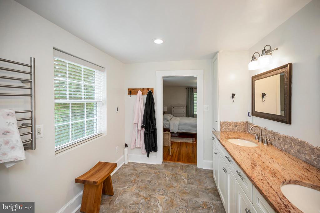 11119 LEES MILL RD, REMINGTON, Virginia 22734, 3 Bedrooms Bedrooms, ,2 BathroomsBathrooms,Residential,11119 LEES MILL RD,VAFQ2022820 MLS # VAFQ2022820 11119 LEES MILL RD, REMINGTON, Virginia 22734, 3 Bedrooms Bedrooms, ,2 BathroomsBathrooms,Residential,11119 LEES MILL RD,VAFQ2022820 MLS # VAFQ2022820