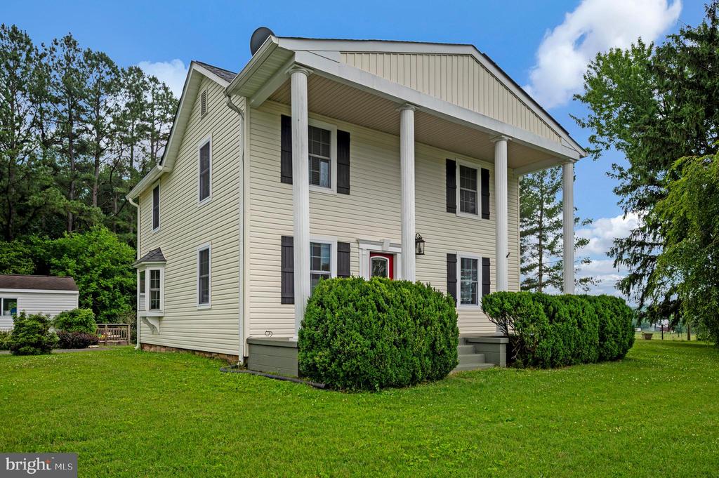11119 LEES MILL RD, REMINGTON, Virginia 22734, 3 Bedrooms Bedrooms, ,2 BathroomsBathrooms,Residential,11119 LEES MILL RD,VAFQ2022820 MLS # VAFQ2022820 11119 LEES MILL RD, REMINGTON, Virginia 22734, 3 Bedrooms Bedrooms, ,2 BathroomsBathrooms,Residential,11119 LEES MILL RD,VAFQ2022820 MLS # VAFQ2022820